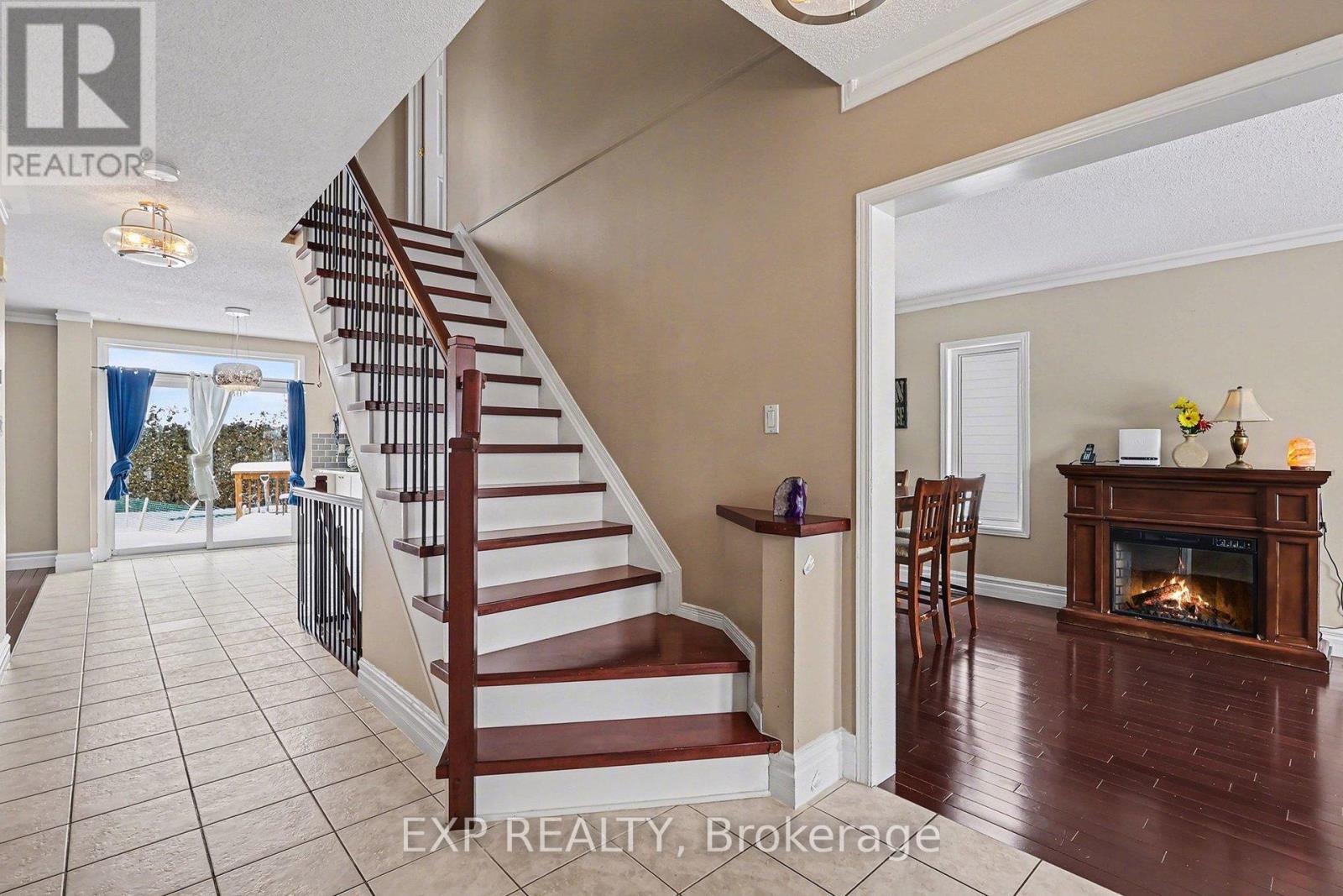 Newly Renovated Hardwood Stairs (2025)