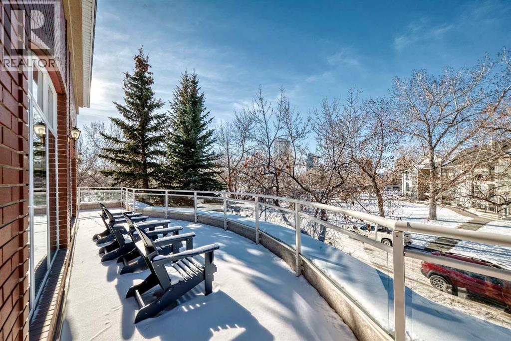 Single Family House for Sale in   Hemlock Crescent SW Spruce Cliff Calgary 