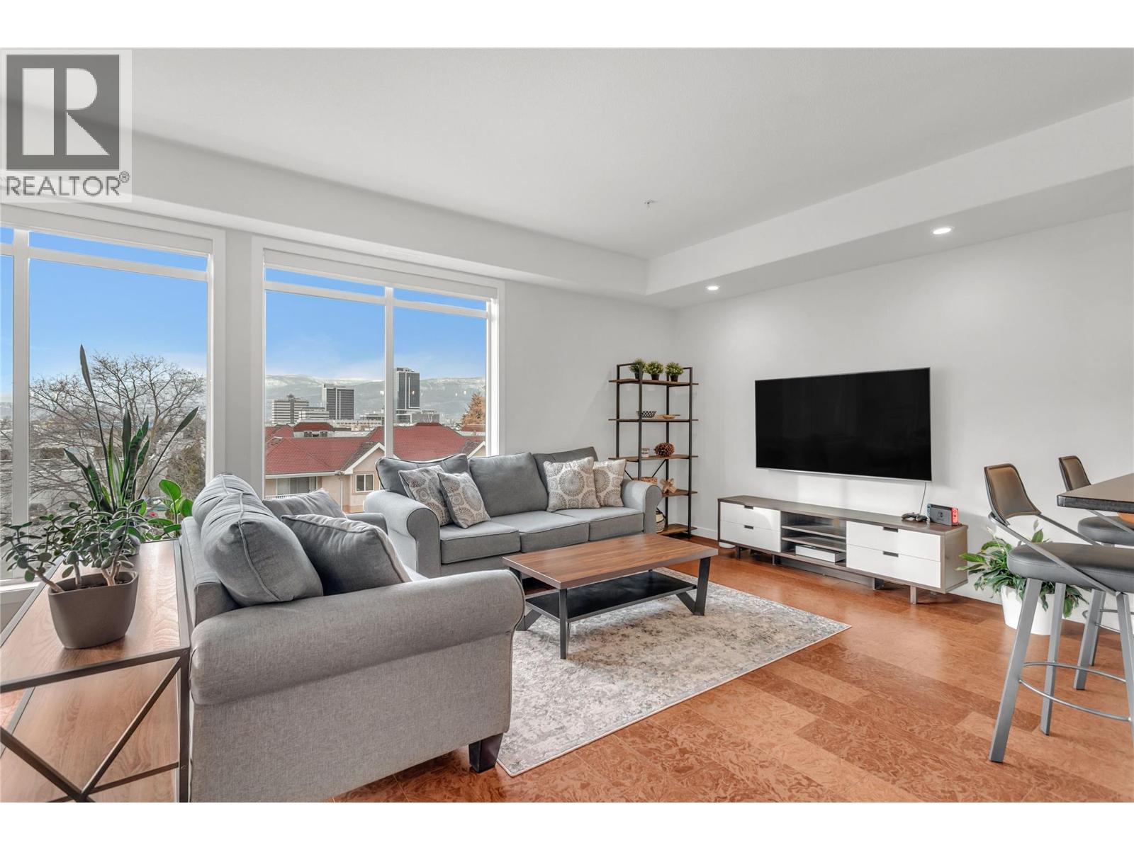 311 1933 Ambrosi Road, Kelowna