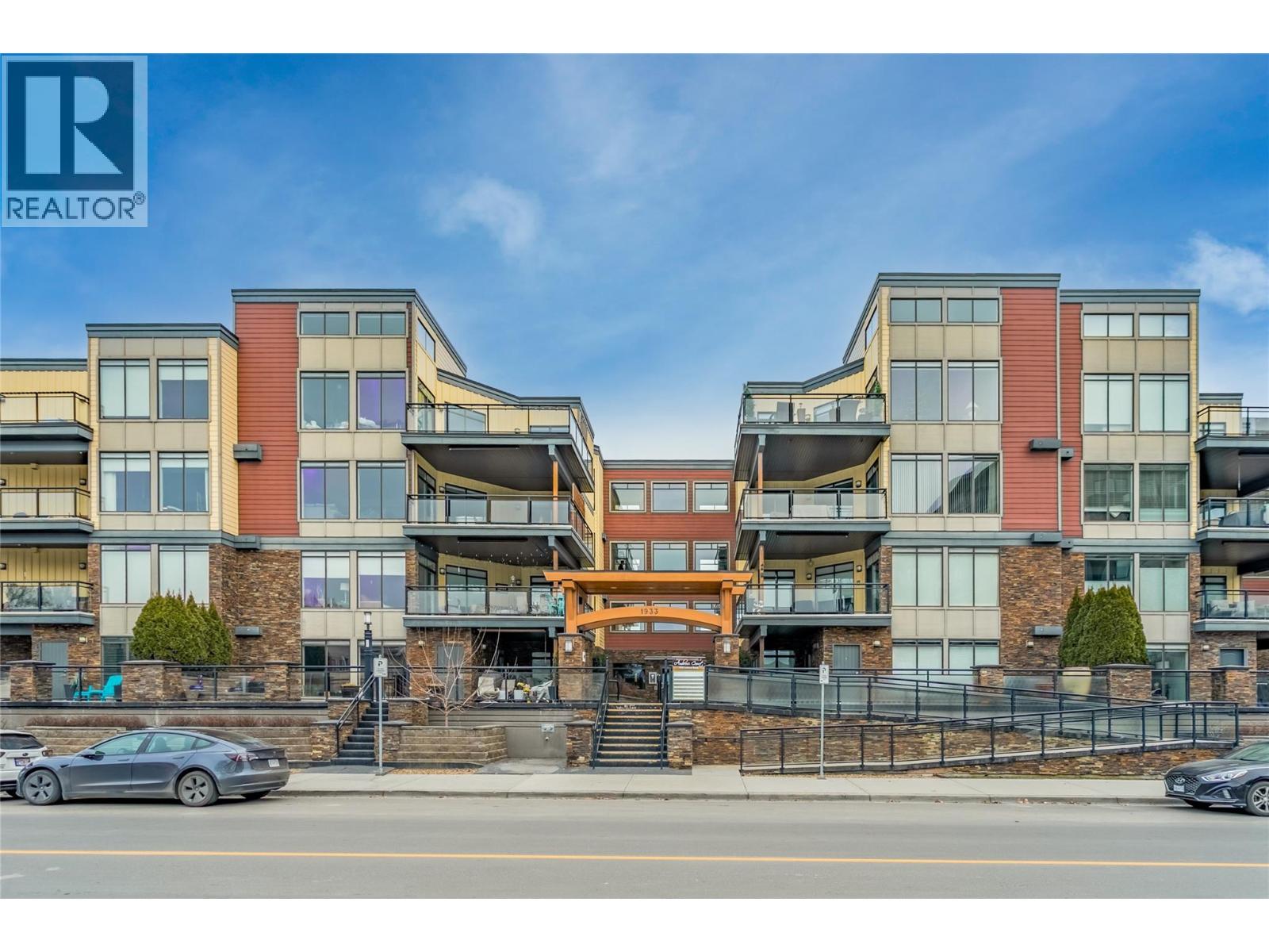 311 1933 Ambrosi Road, Kelowna