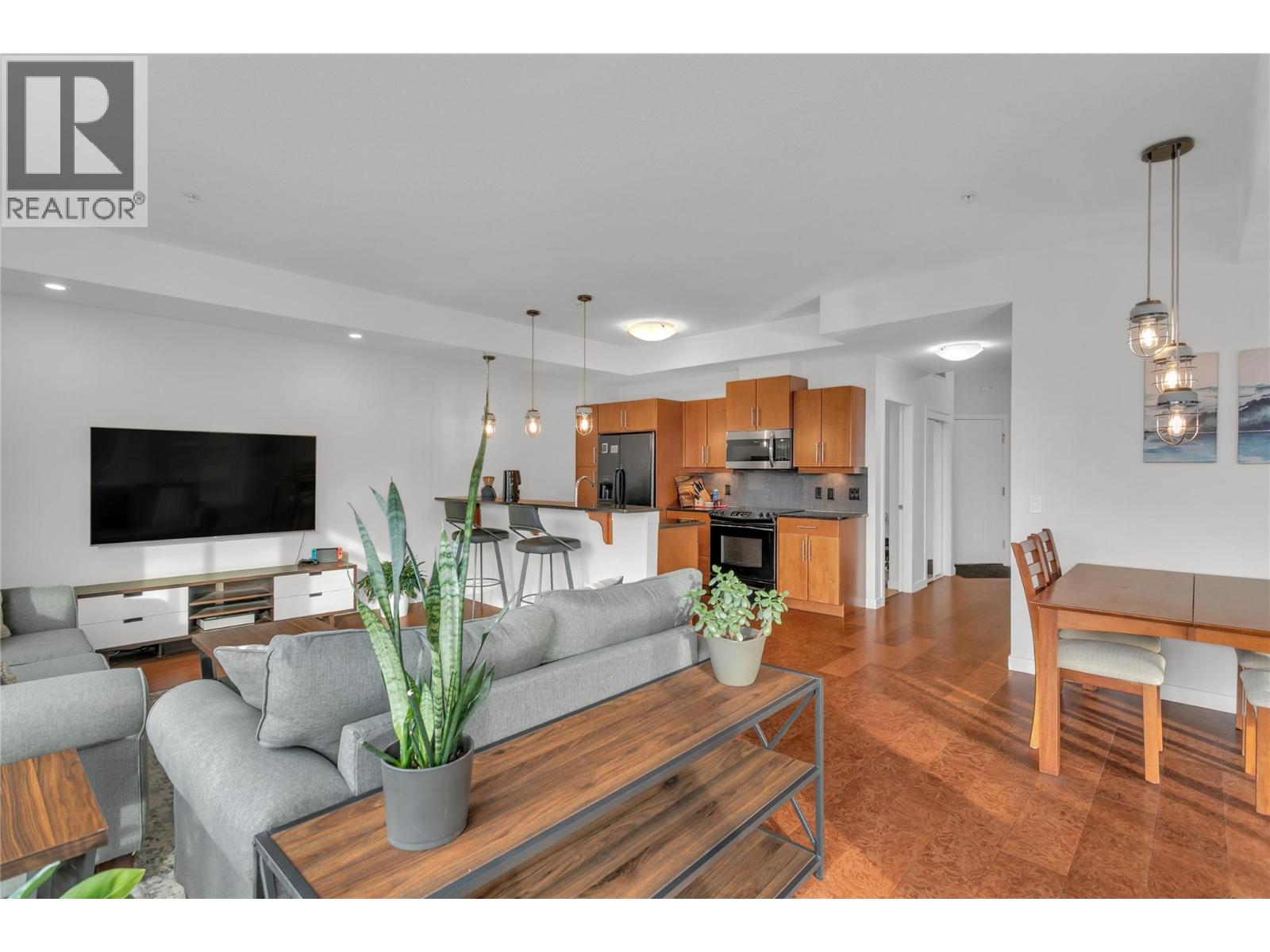 311 1933 Ambrosi Road, Kelowna