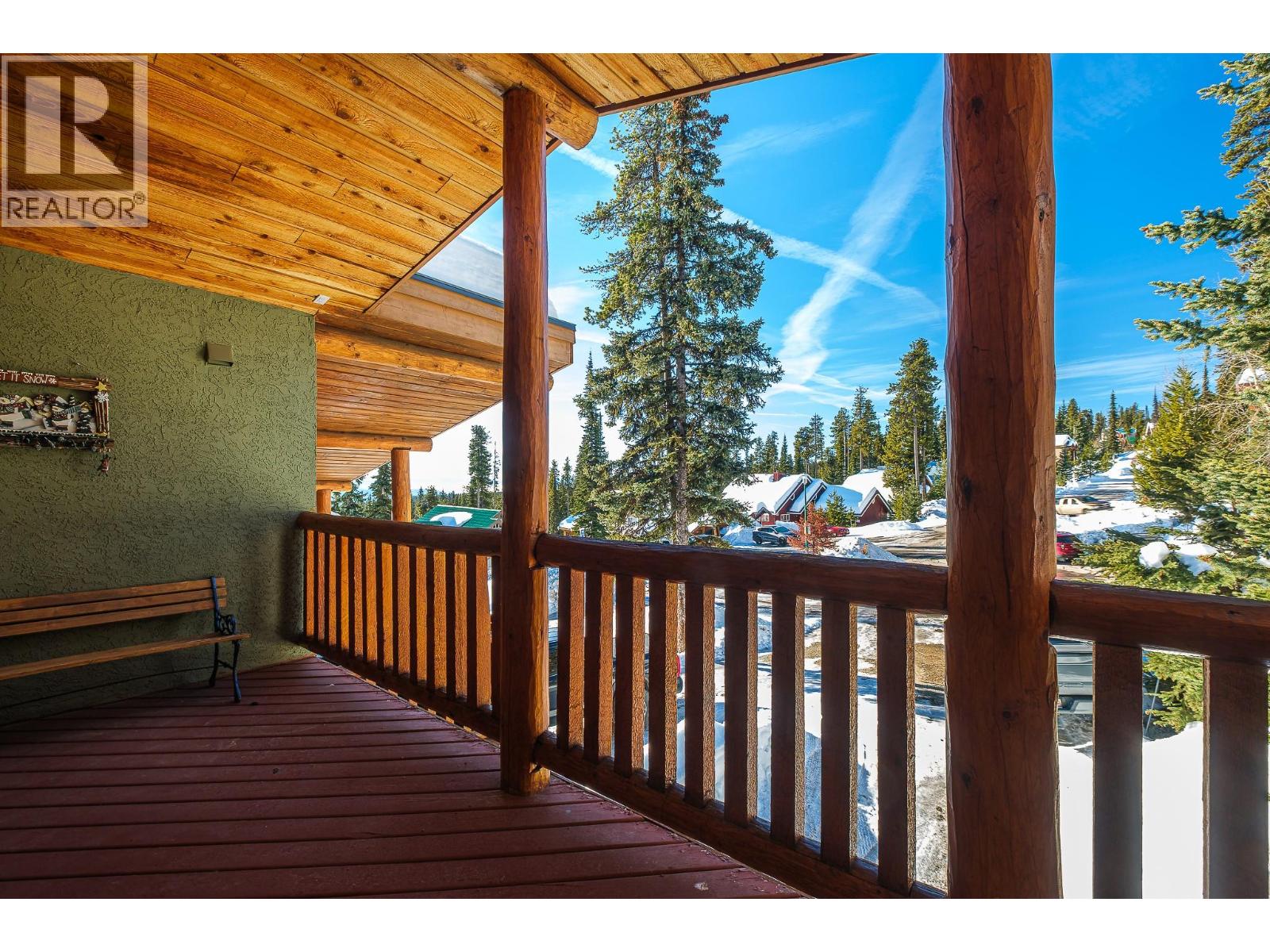 B 4940 Snowpines Road, Big White