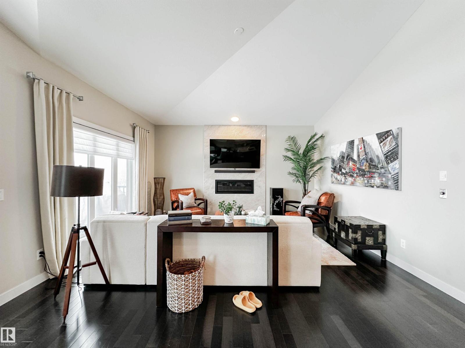 31 LEGACY TC, St. Albert