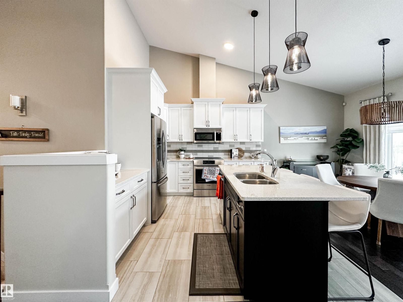 31 LEGACY TC, St. Albert