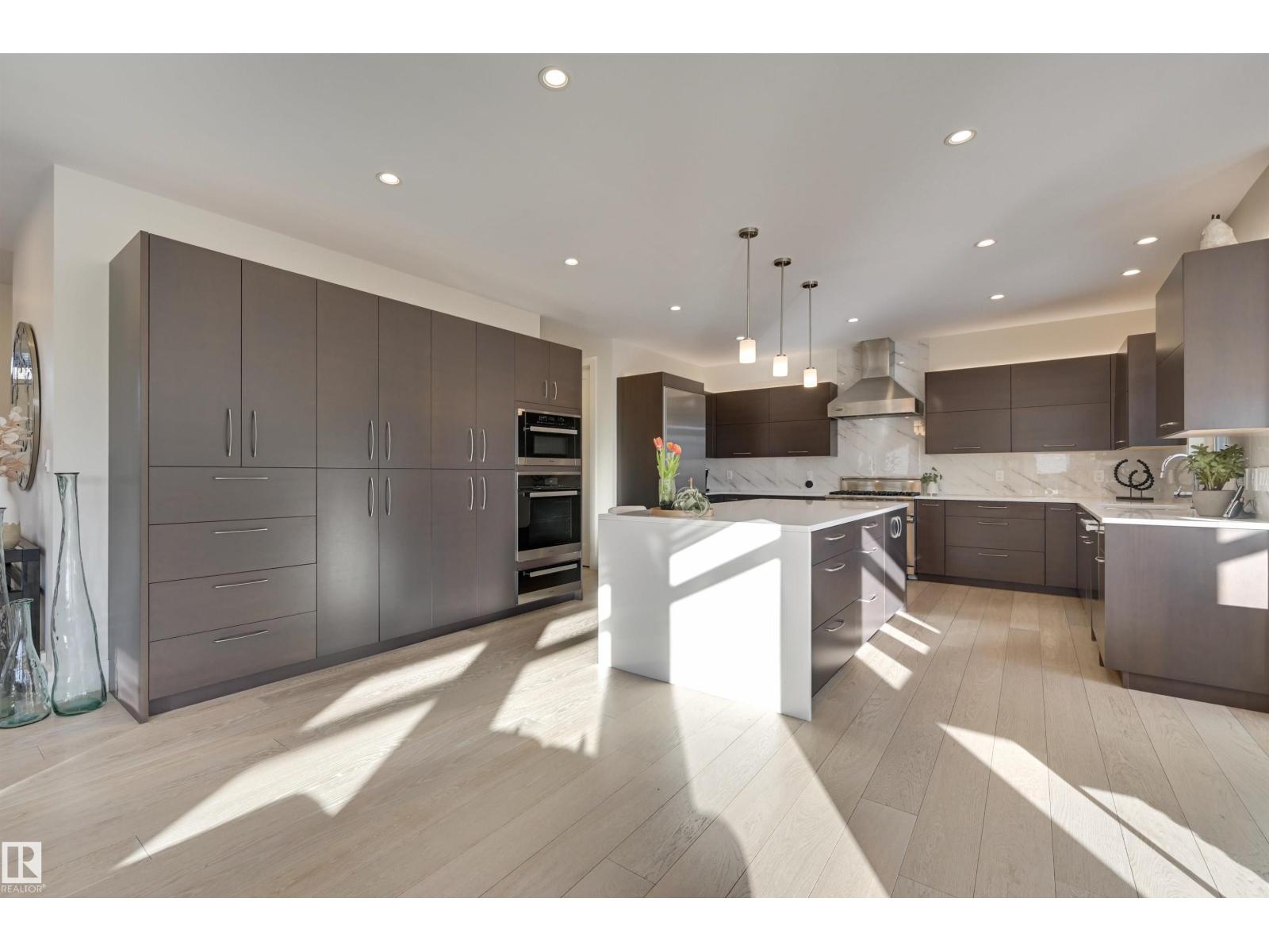 805 DRYSDALE RUN RU NW, Edmonton