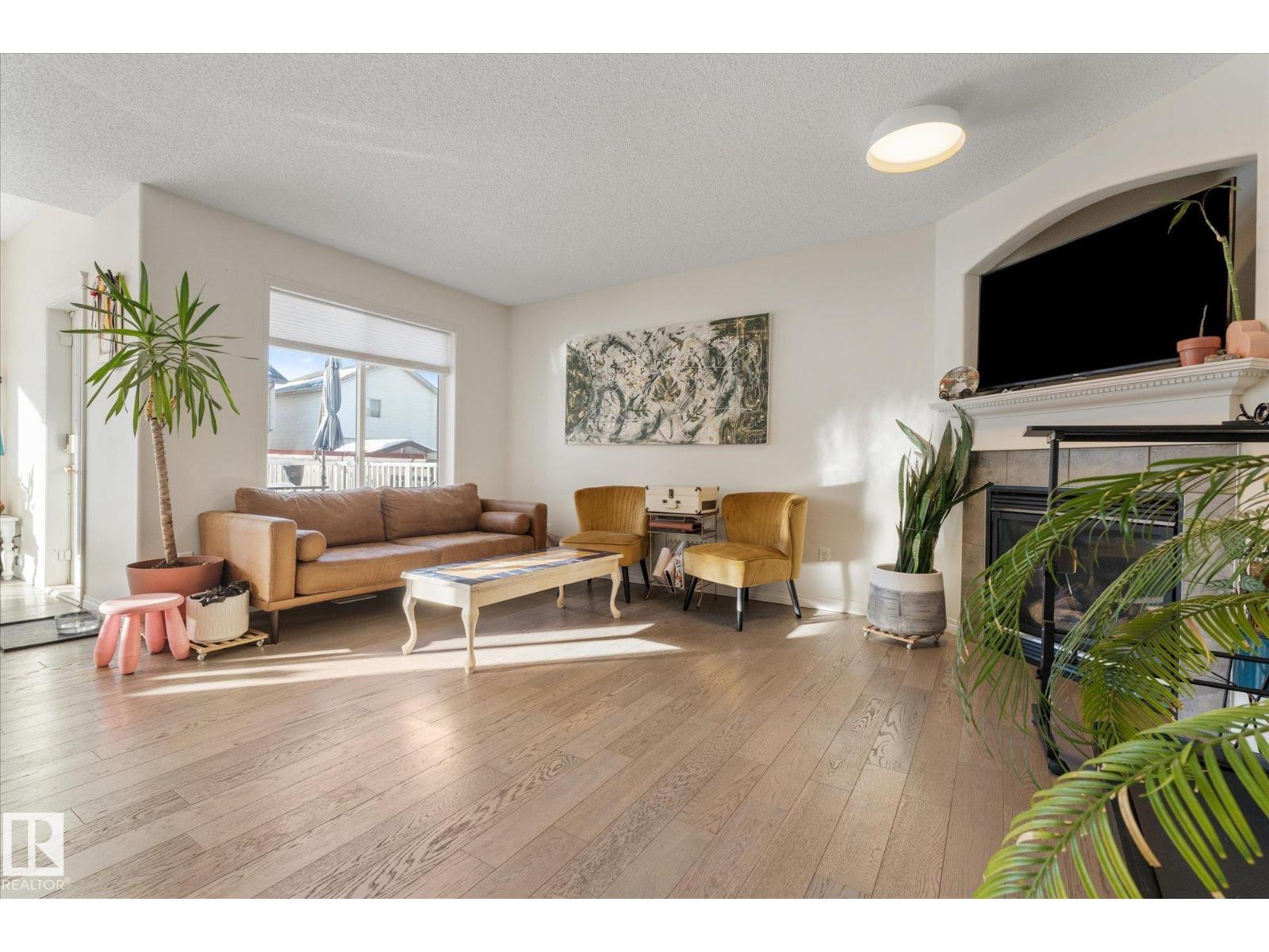 14 WISTERIA LN, Fort Saskatchewan