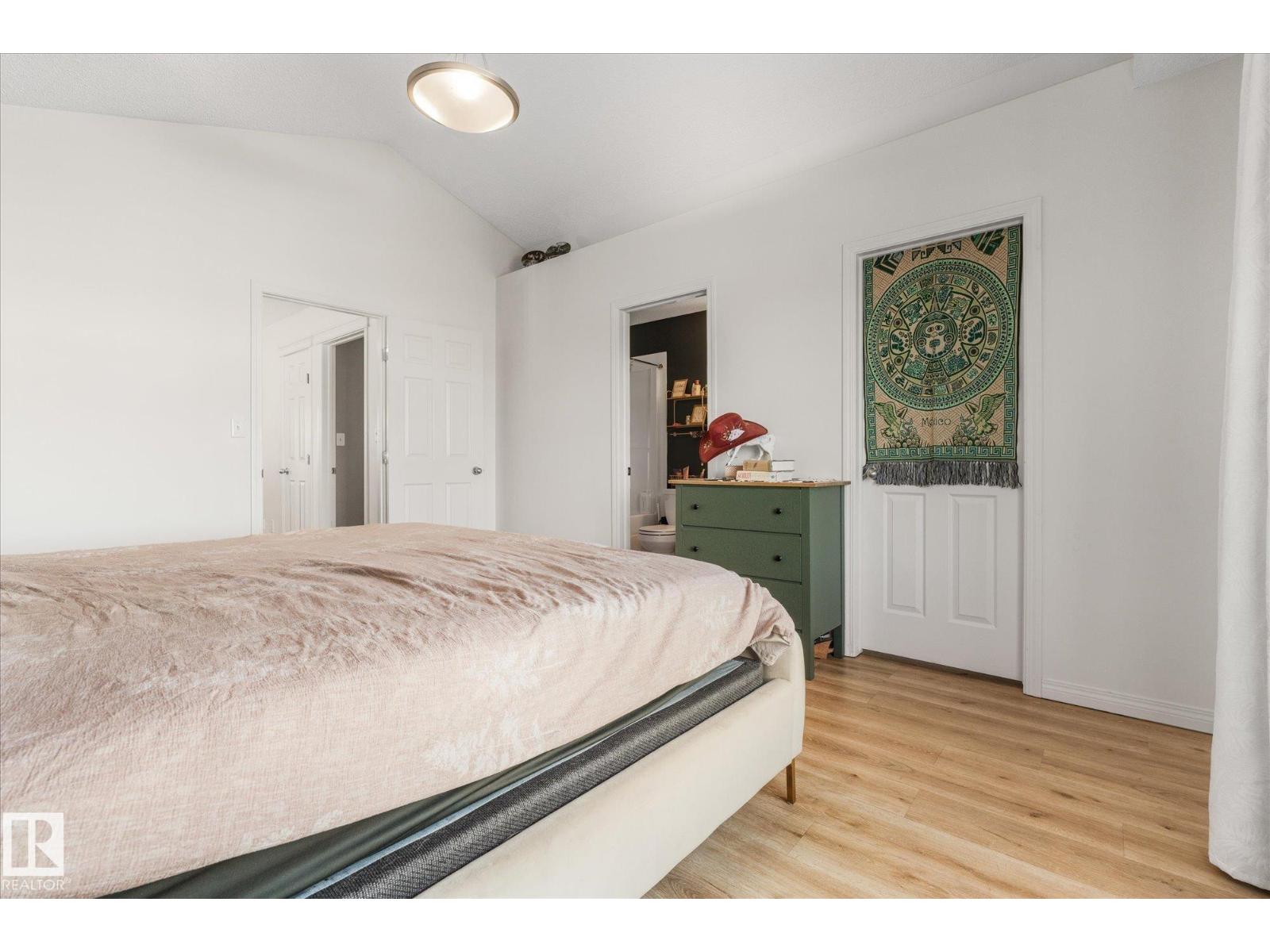 14 WISTERIA LN, Fort Saskatchewan