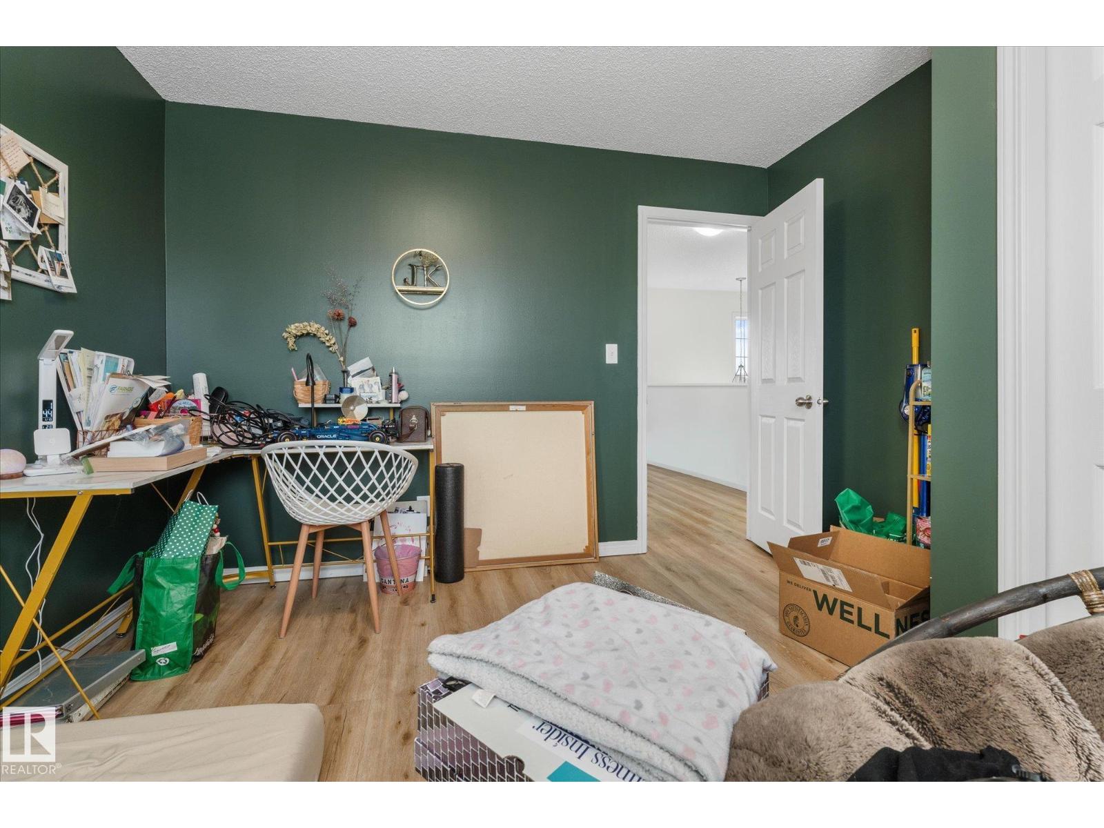 14 WISTERIA LN, Fort Saskatchewan