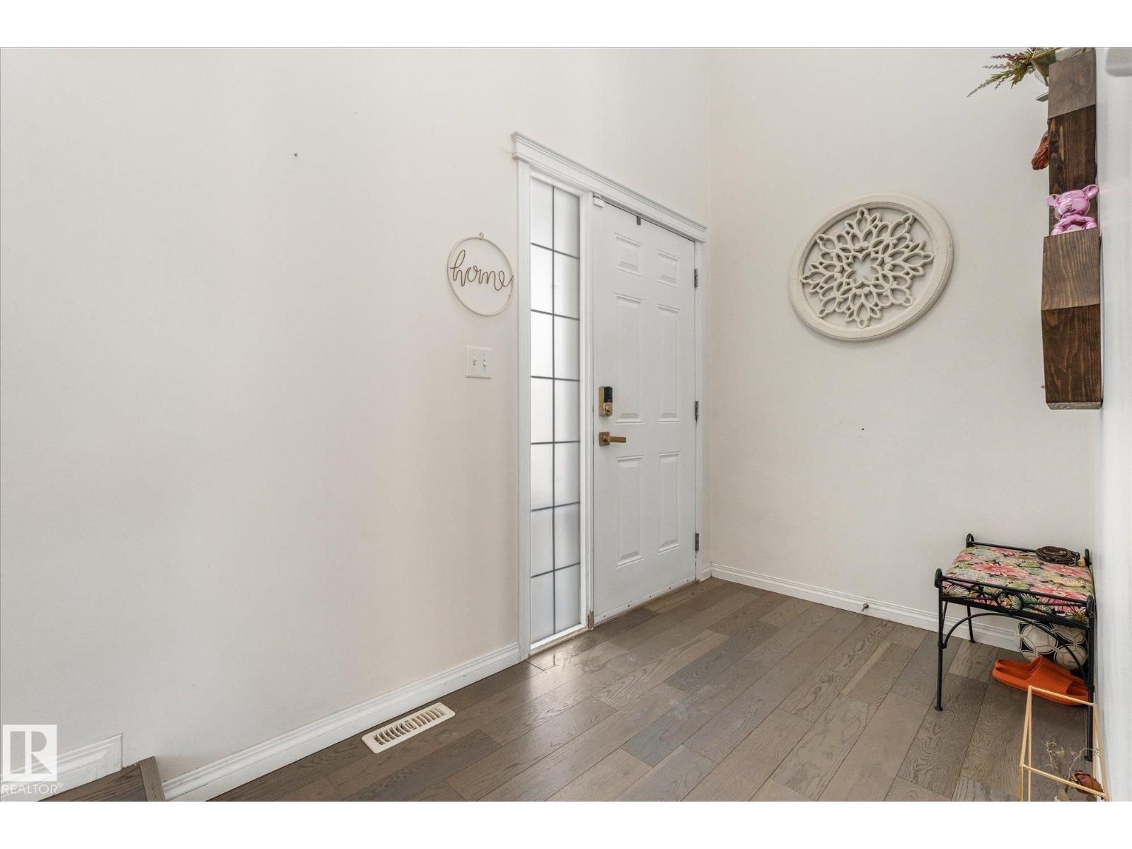 14 WISTERIA LN, Fort Saskatchewan