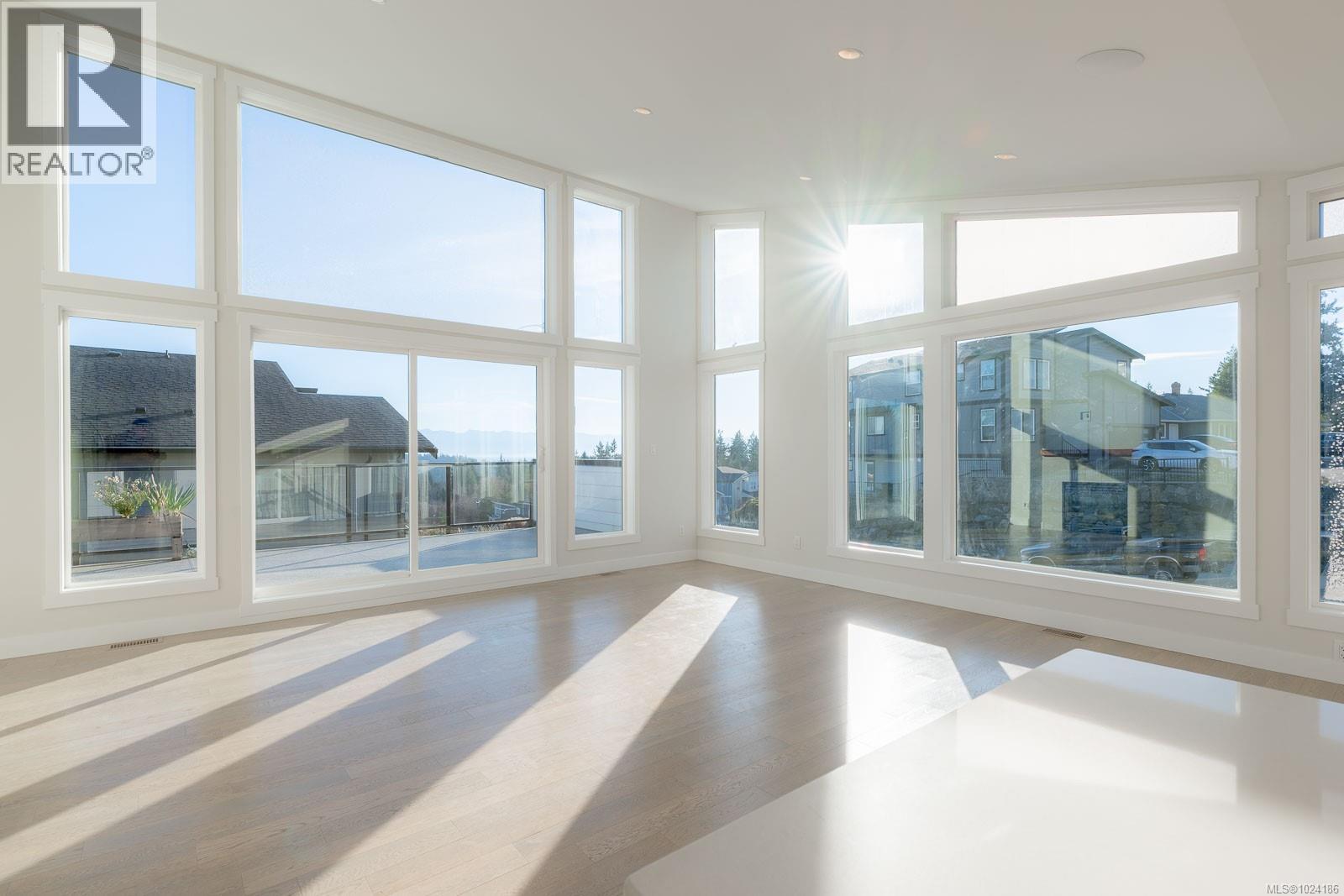 2211 Winfield Dr, Sooke