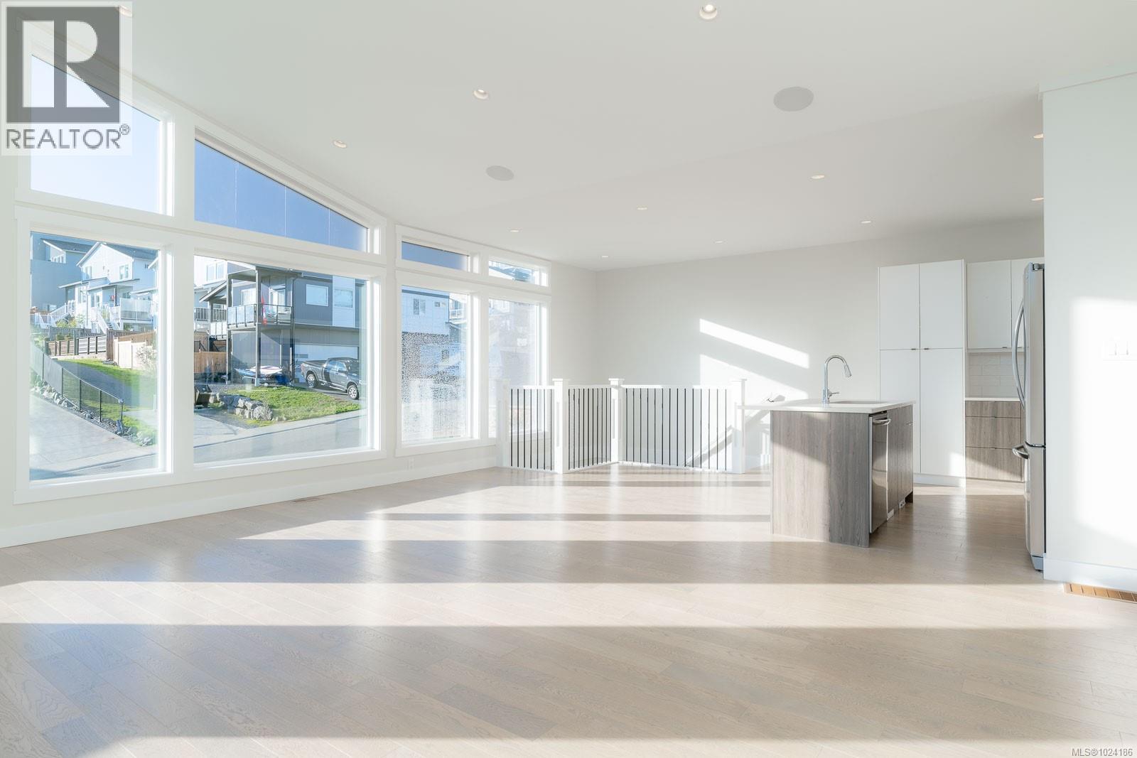 2211 Winfield Dr, Sooke