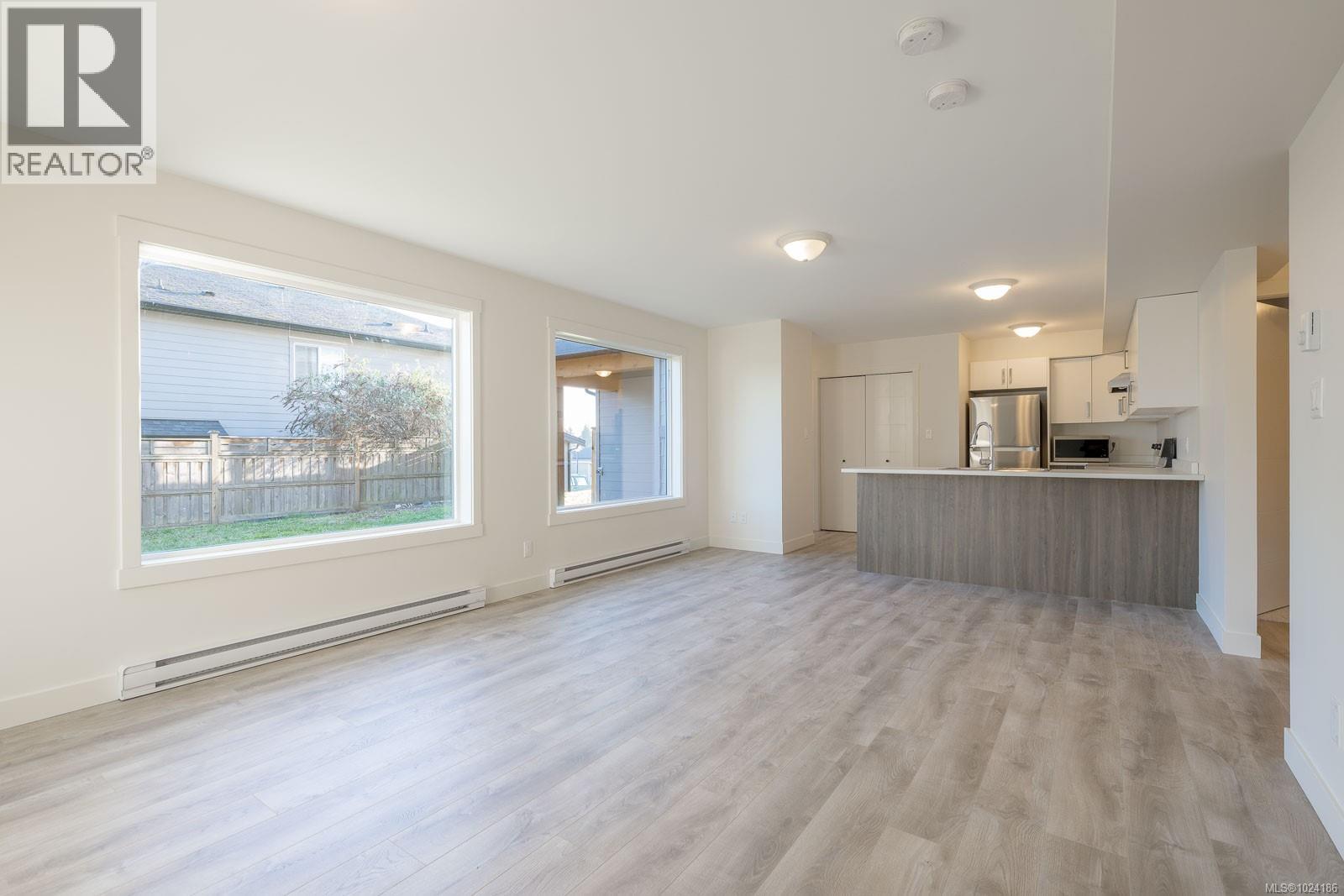 2211 Winfield Dr, Sooke