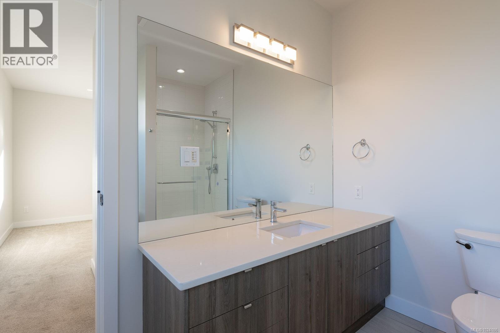 2211 Winfield Dr, Sooke