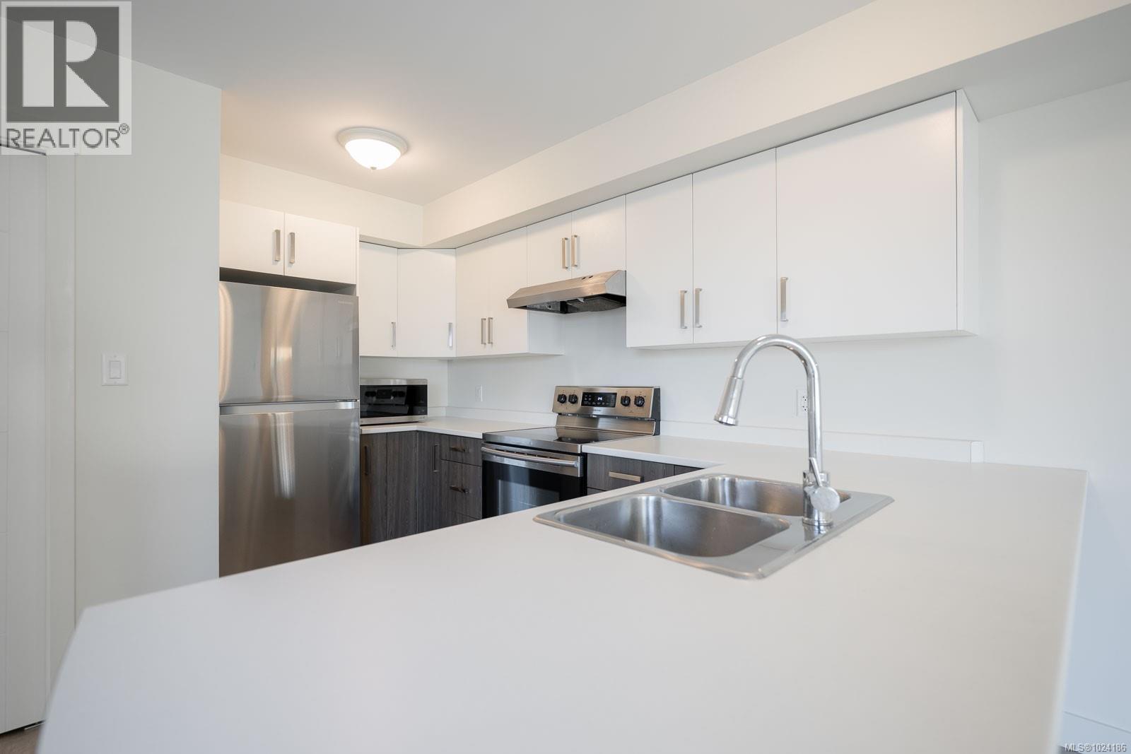 2211 Winfield Dr, Sooke