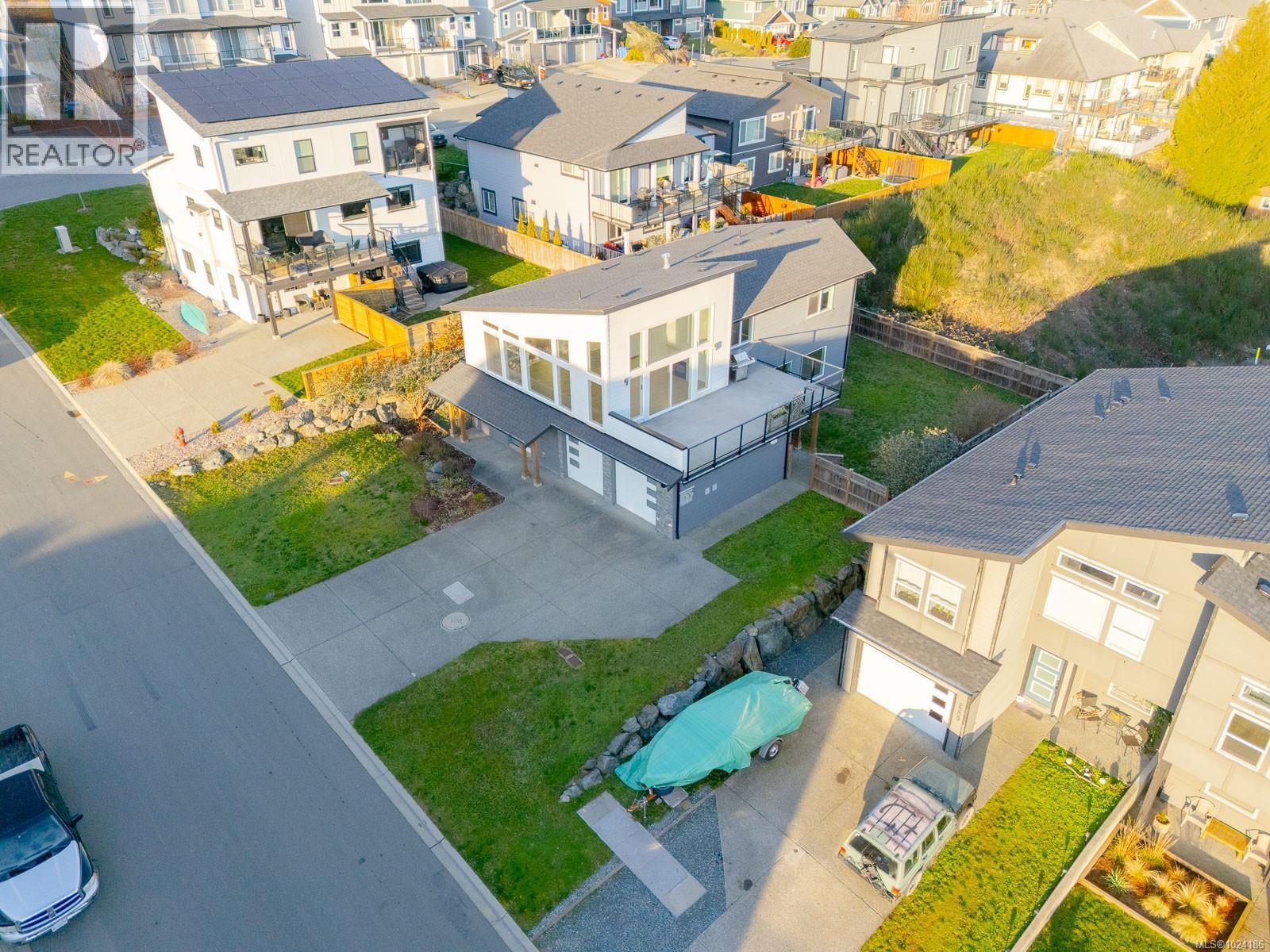 2211 Winfield Dr, Sooke