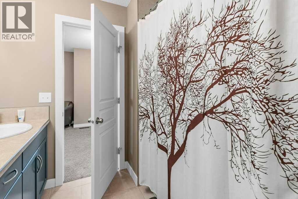 Single Family House for Sale in  Royal Birch Park NW Royal Oak Calgary 