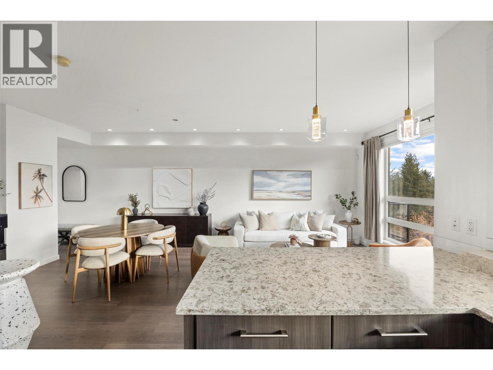 16 1818 Peak Point Court, West Kelowna