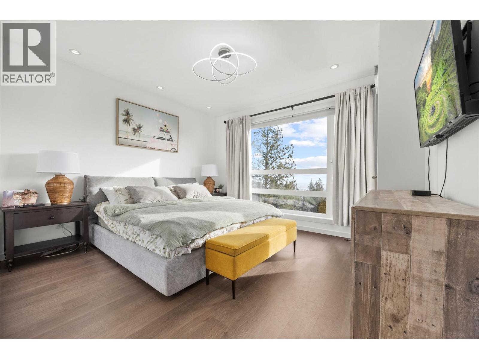 16 1818 Peak Point Court, West Kelowna