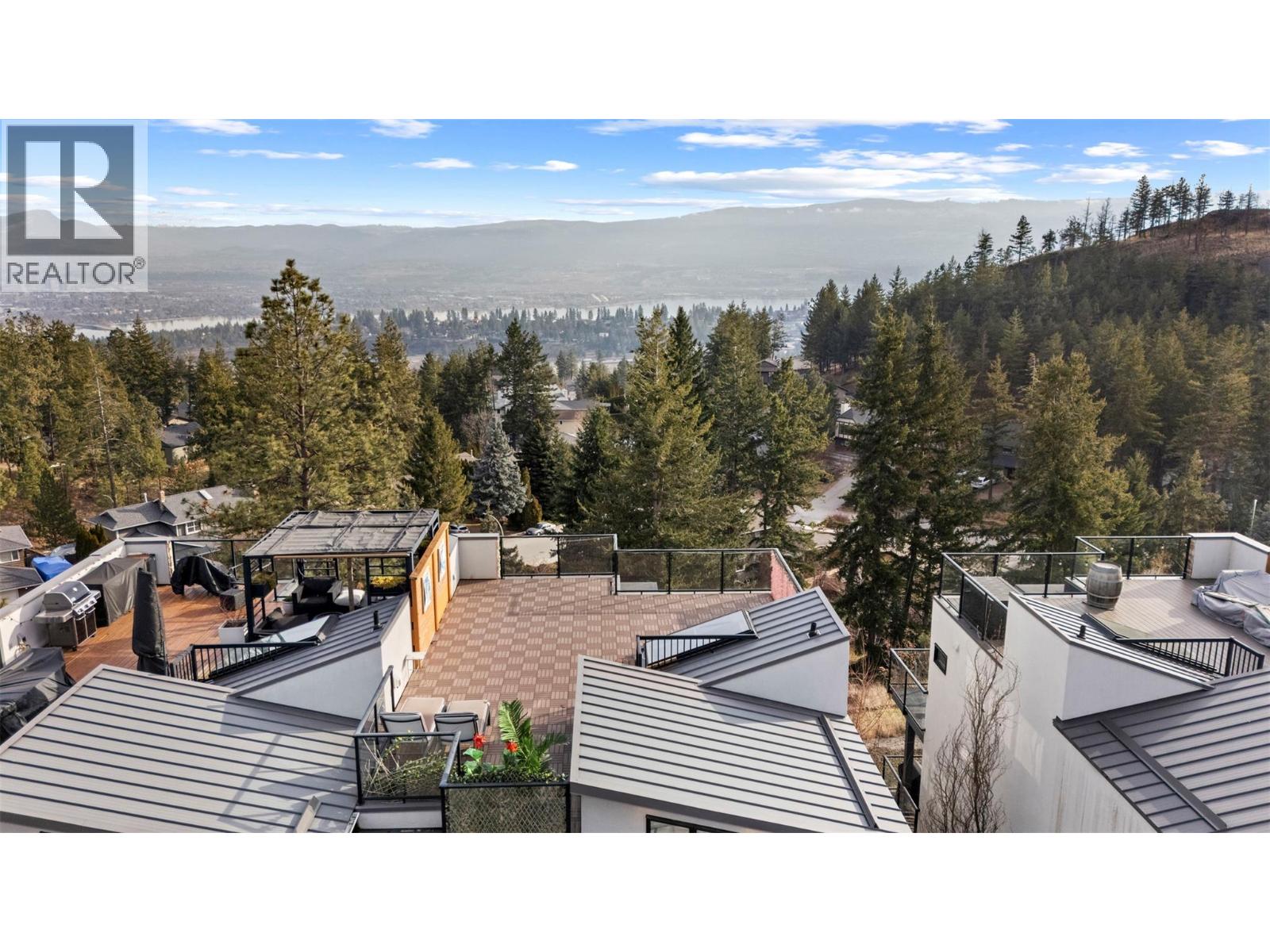 16 1818 Peak Point Court, West Kelowna