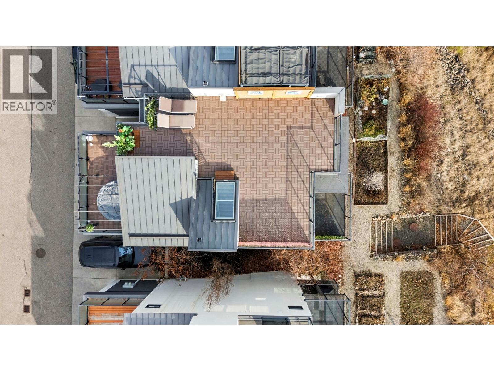 16 1818 Peak Point Court, West Kelowna