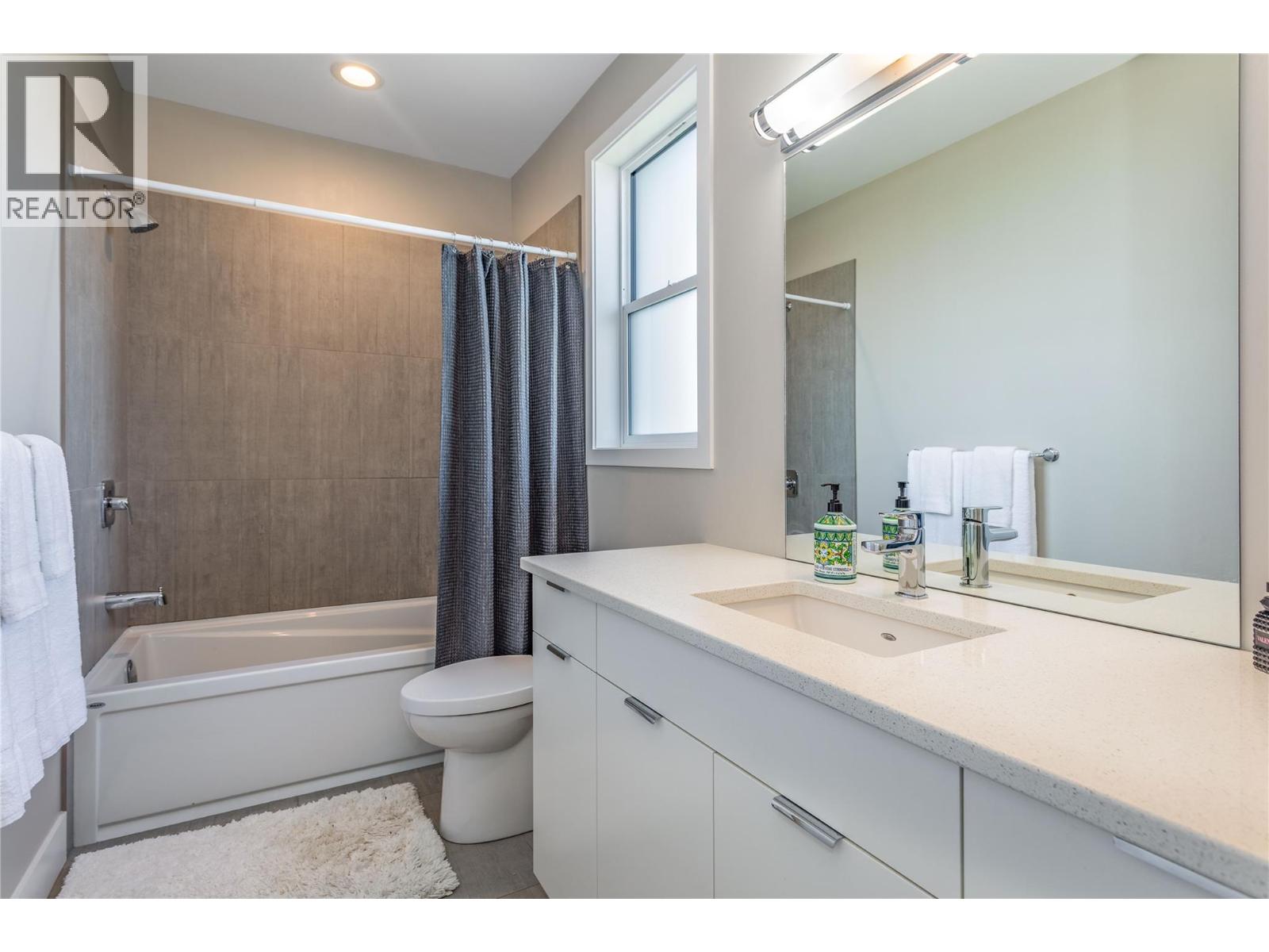  1648 Fawn Run Drive, Kelowna