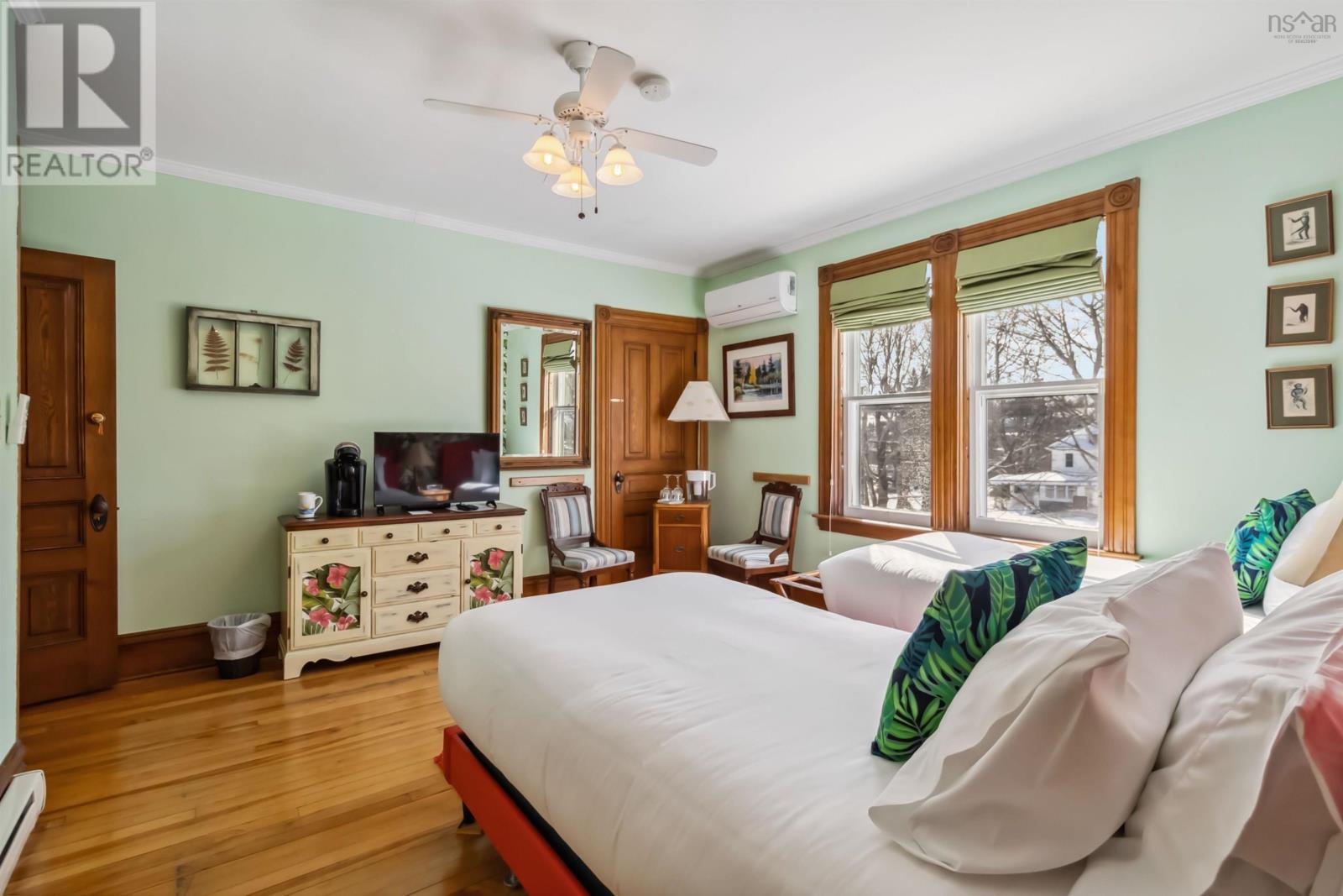 Property 29 of 50 of 66 McDonald Street