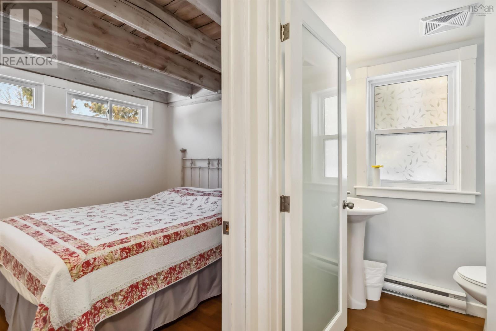 Property 45 of 50 of 66 McDonald Street