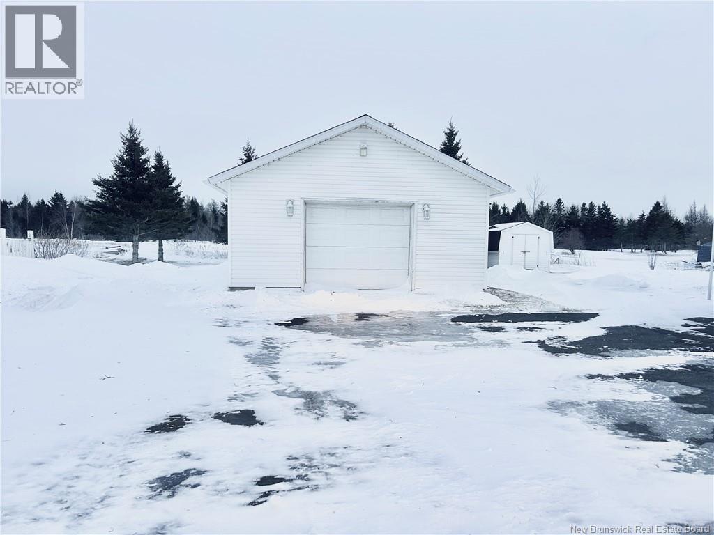 312 St-Pierre E Boulevard - Photo 4 of 43, Caraquet, New Brunswick