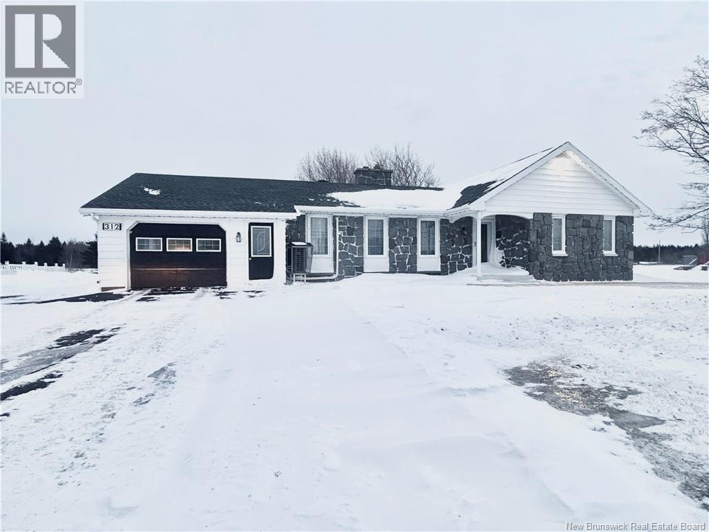 312 St-Pierre E Boulevard