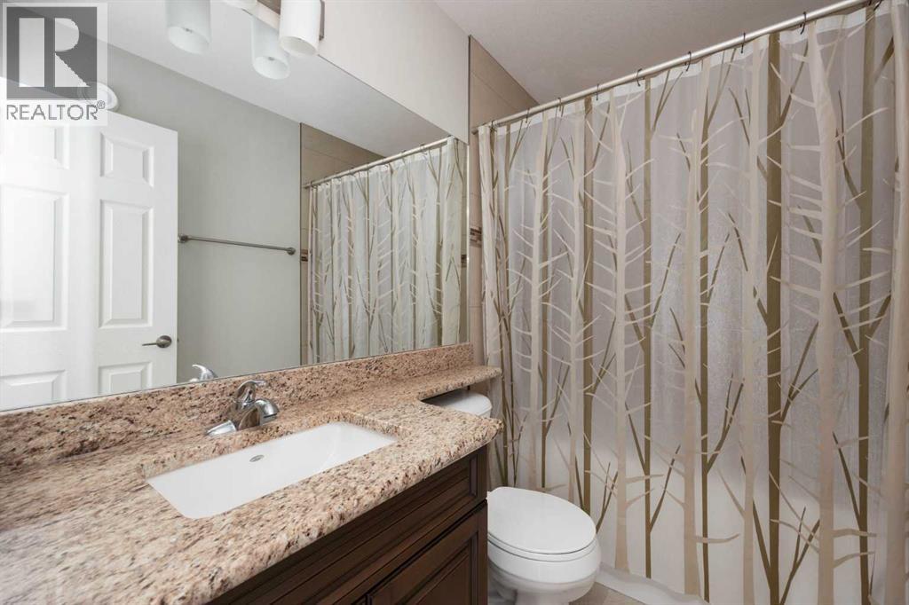 120 Warren Way, Fort McMurray