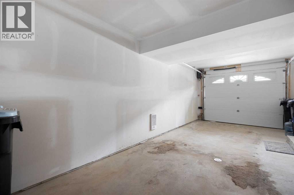 120 Warren Way, Fort McMurray