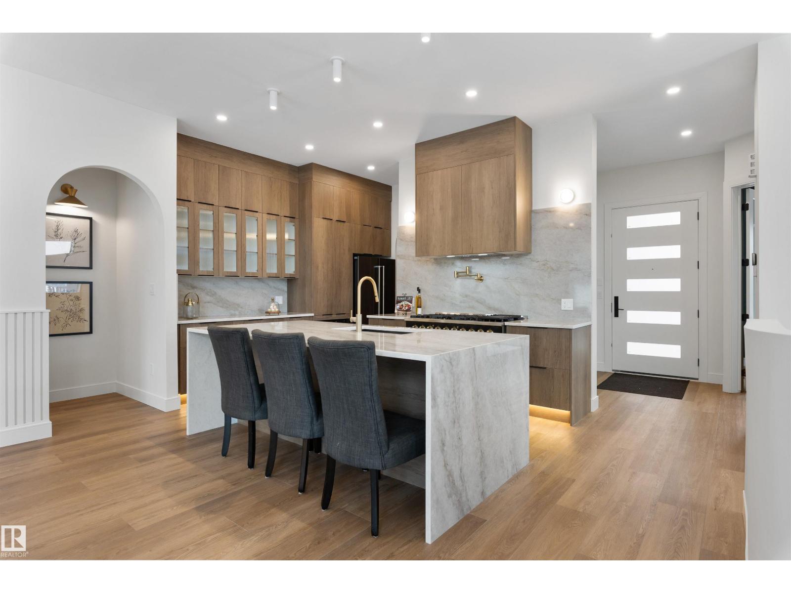 96 EDGEFIELD WY, St. Albert