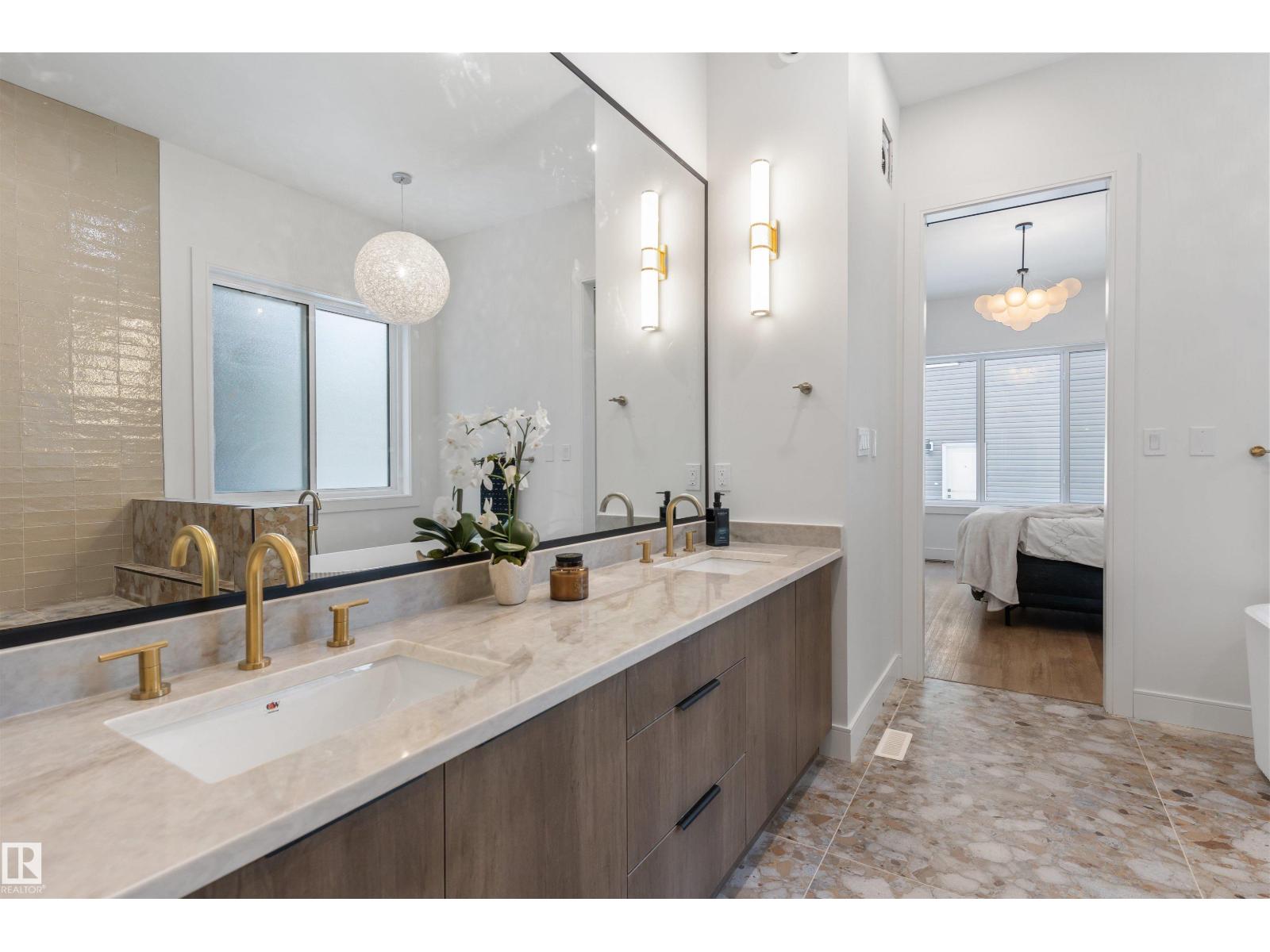 96 EDGEFIELD WY, St. Albert