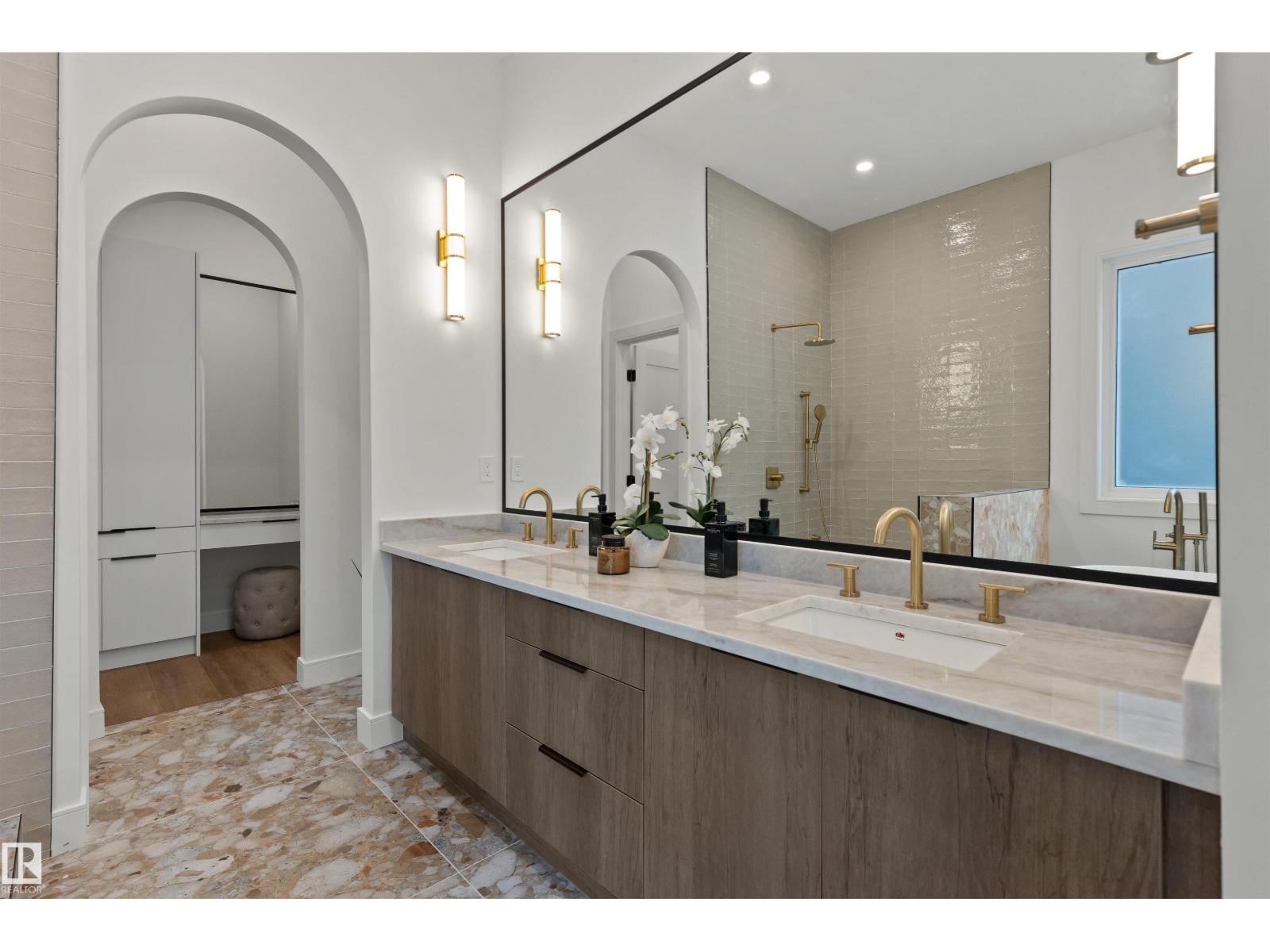 96 EDGEFIELD WY, St. Albert