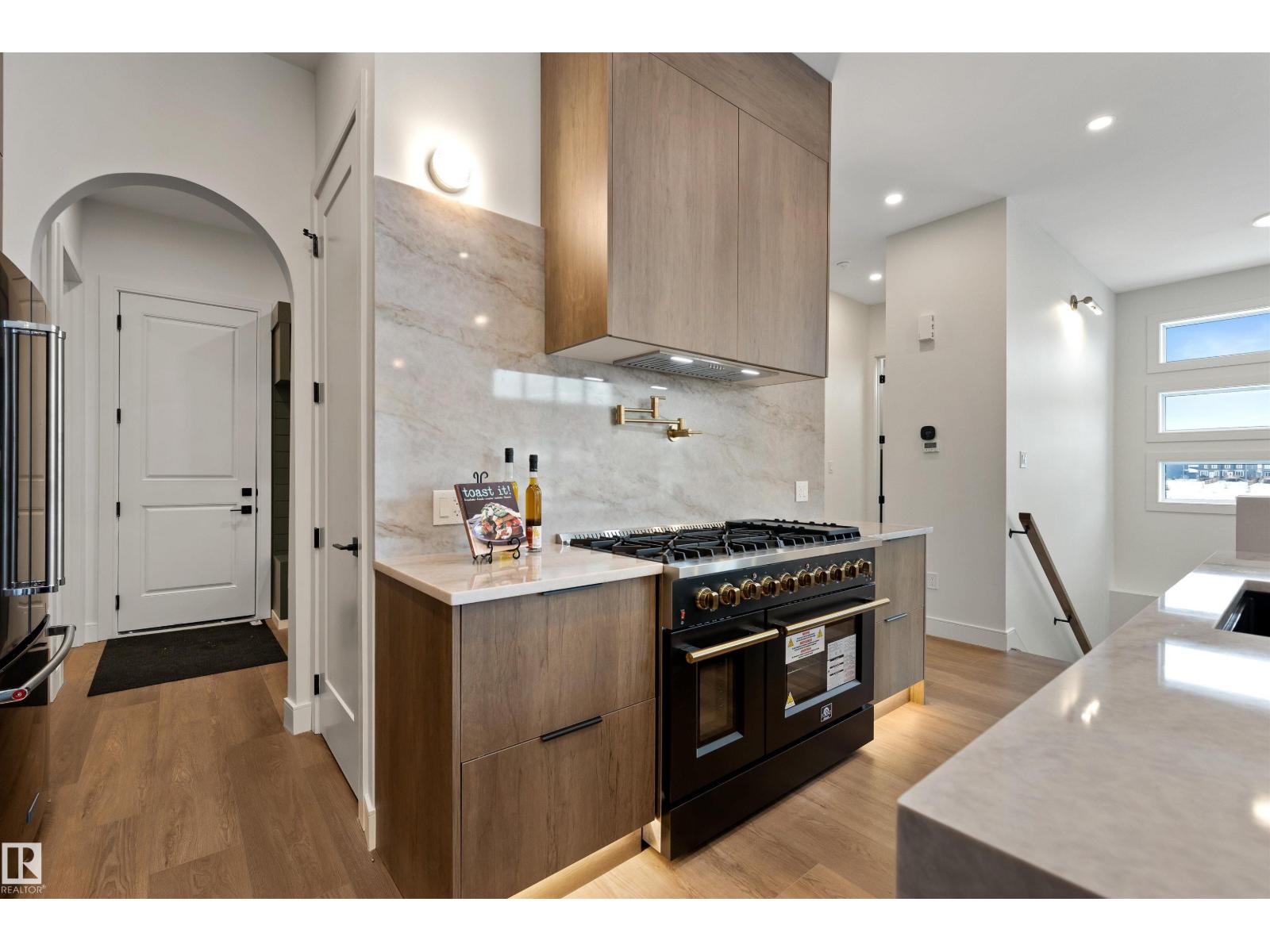 96 EDGEFIELD WY, St. Albert