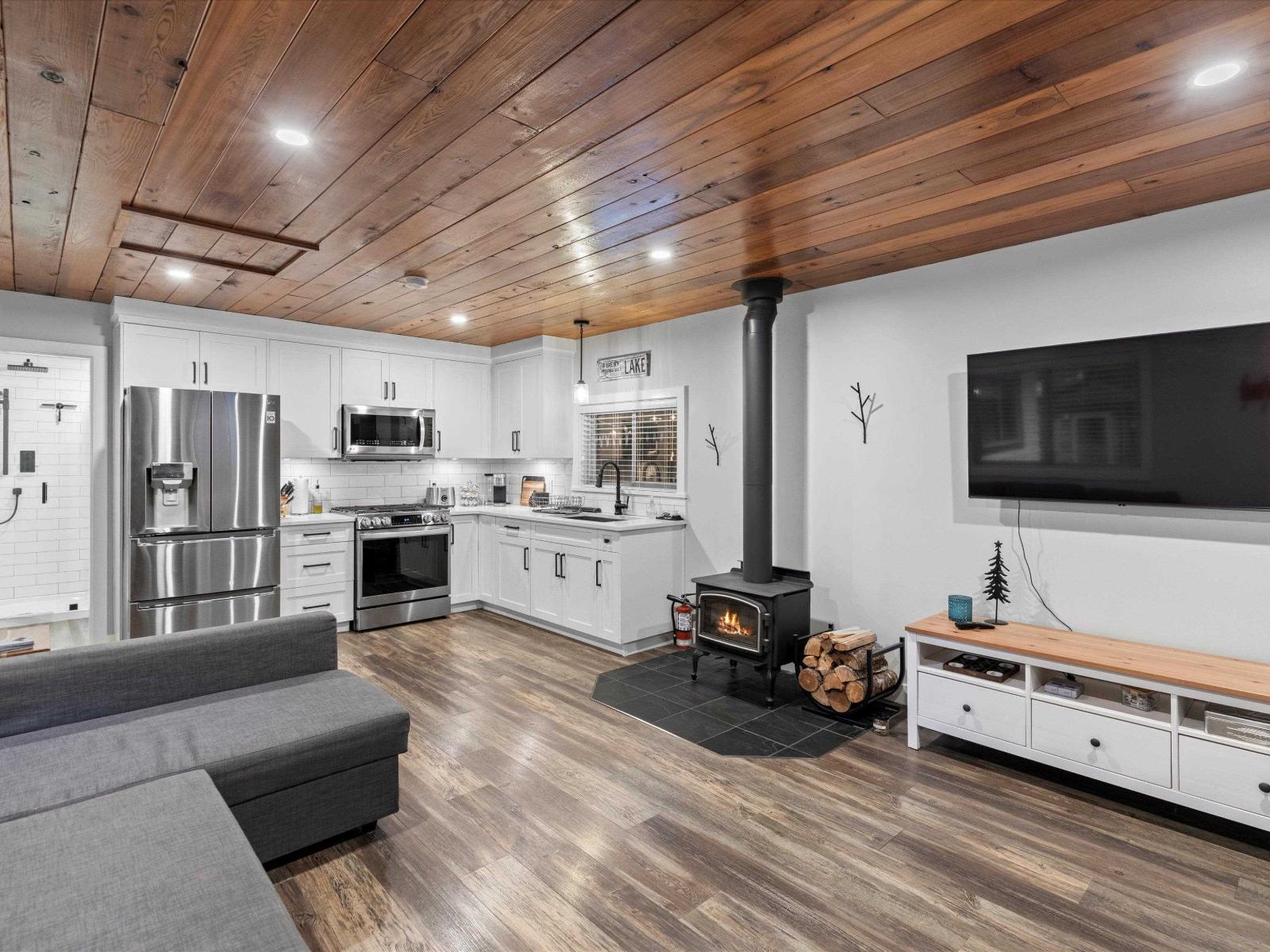 5102 PAULSEN ROAD, Chilliwack River Valley, Chilliwack