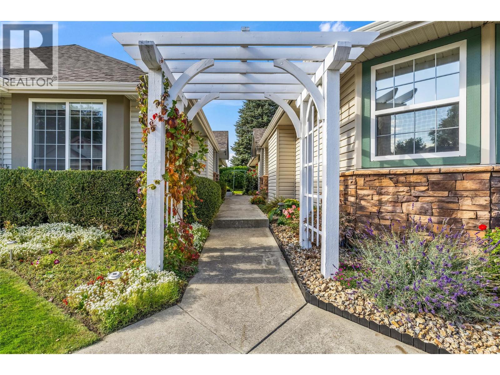 104 1188 Houghton Road, Kelowna