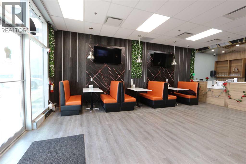 270 Nolanridge Crescent NW, Calgary, Alberta