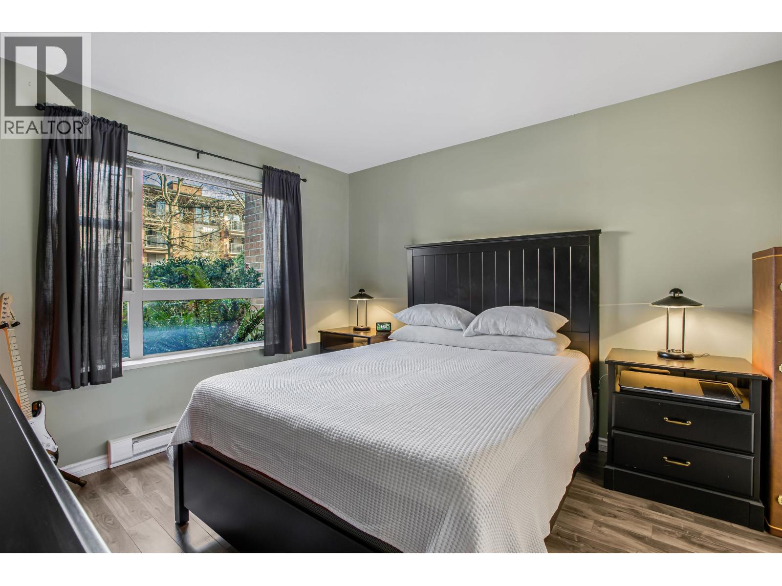 #6101-5117 GARDEN CITY Road, Richmond