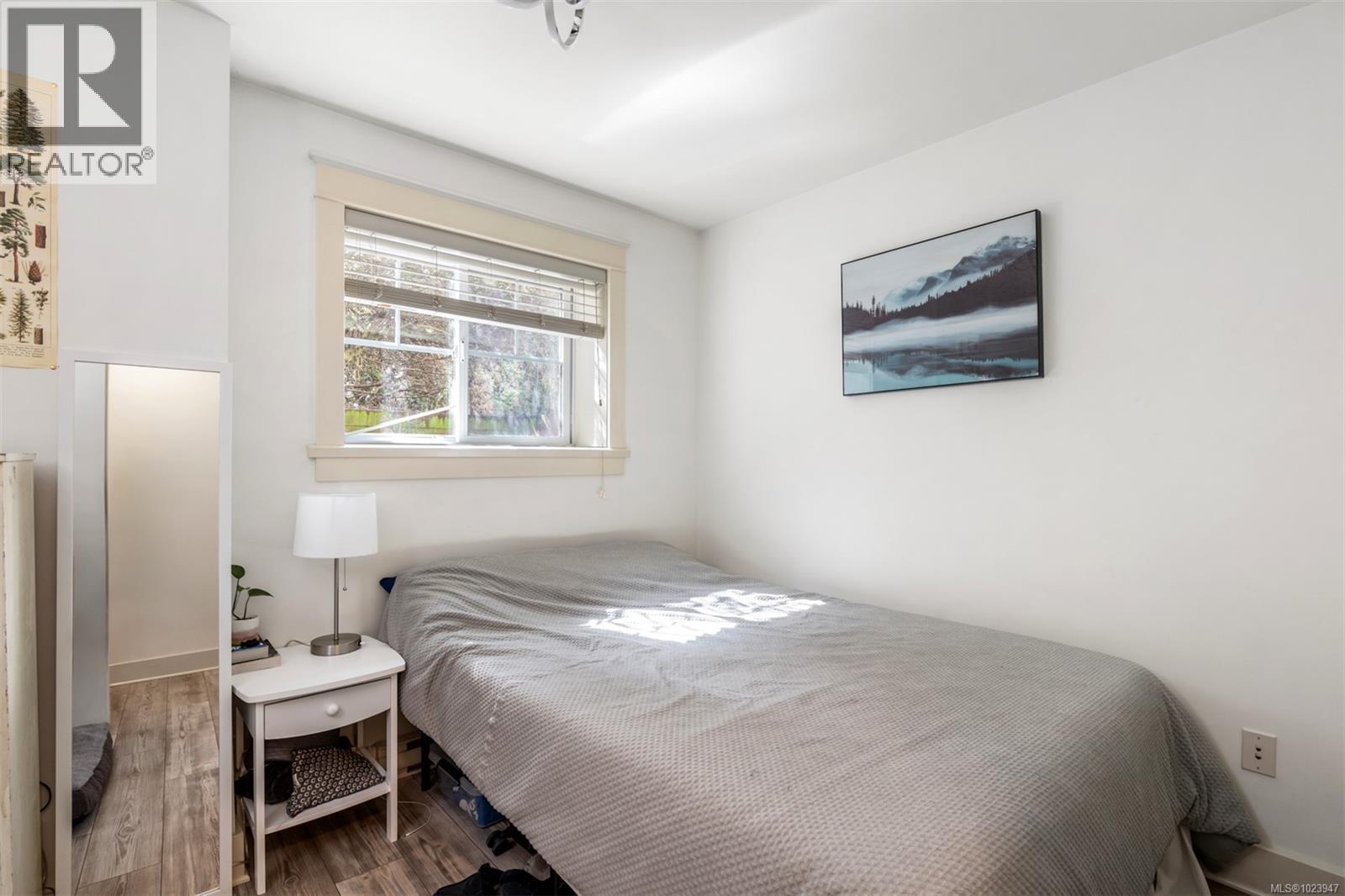 590 Simcoe St, Victoria