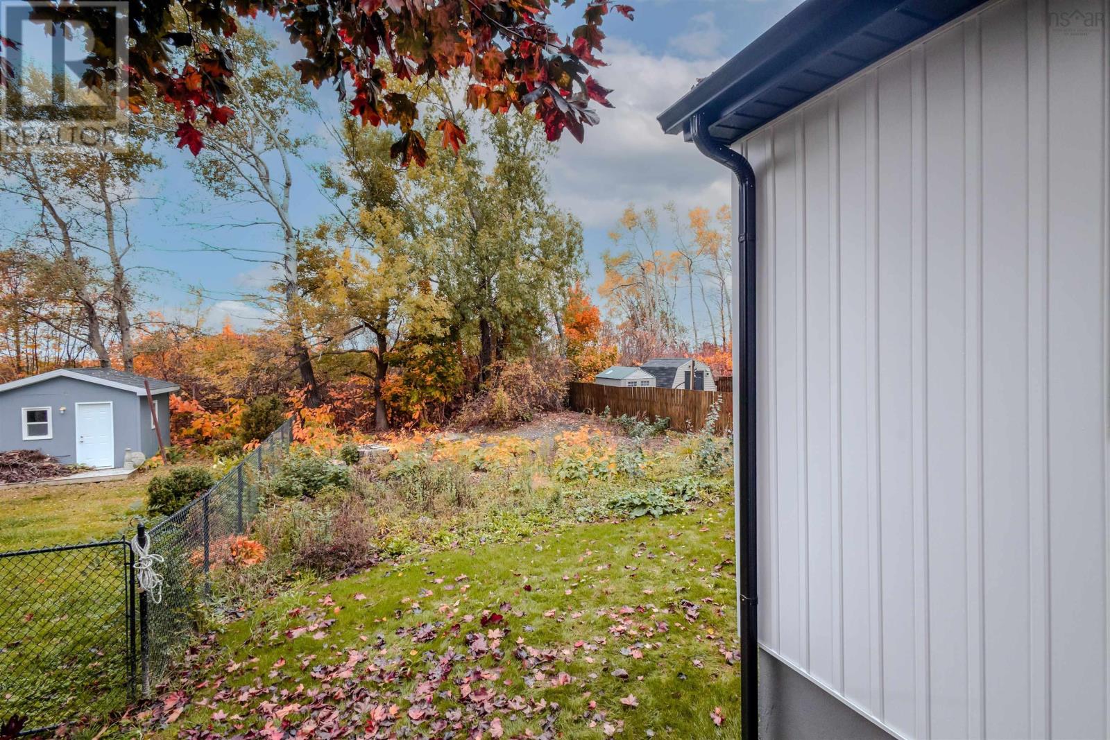 Property 31 of 33 of 19 louisa Street