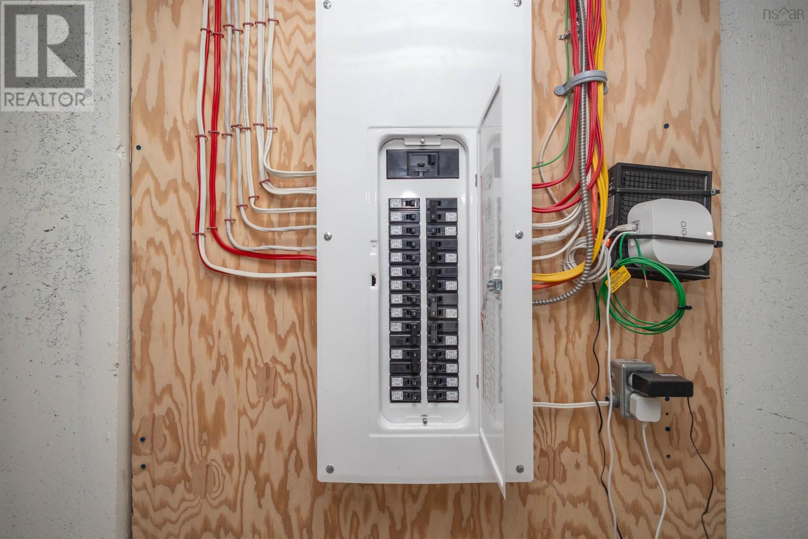 Property 26 of 33 of 19 louisa Street