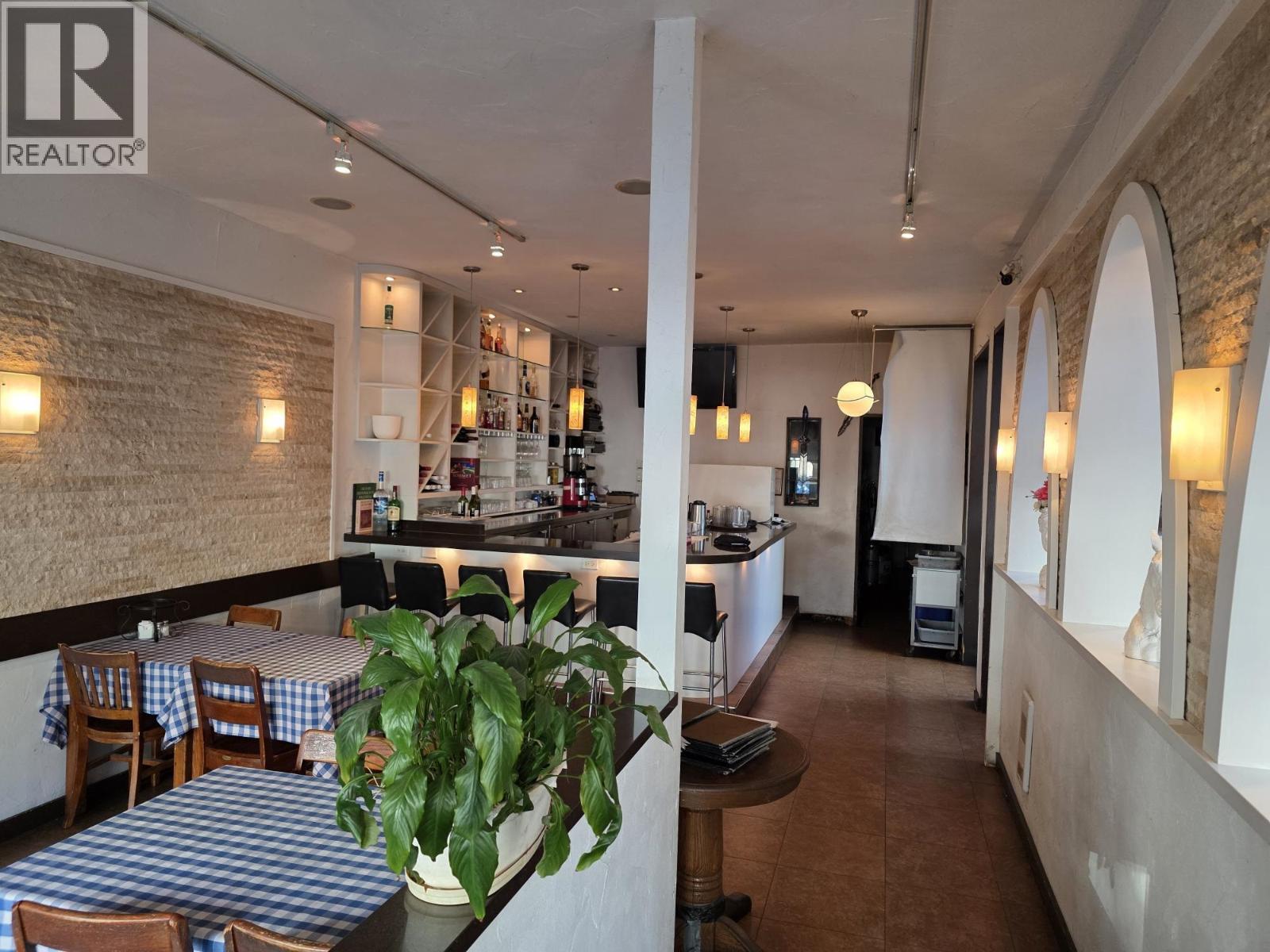 12172 CONFIDENTIAL - Main photo, Vancouver, British Columbia