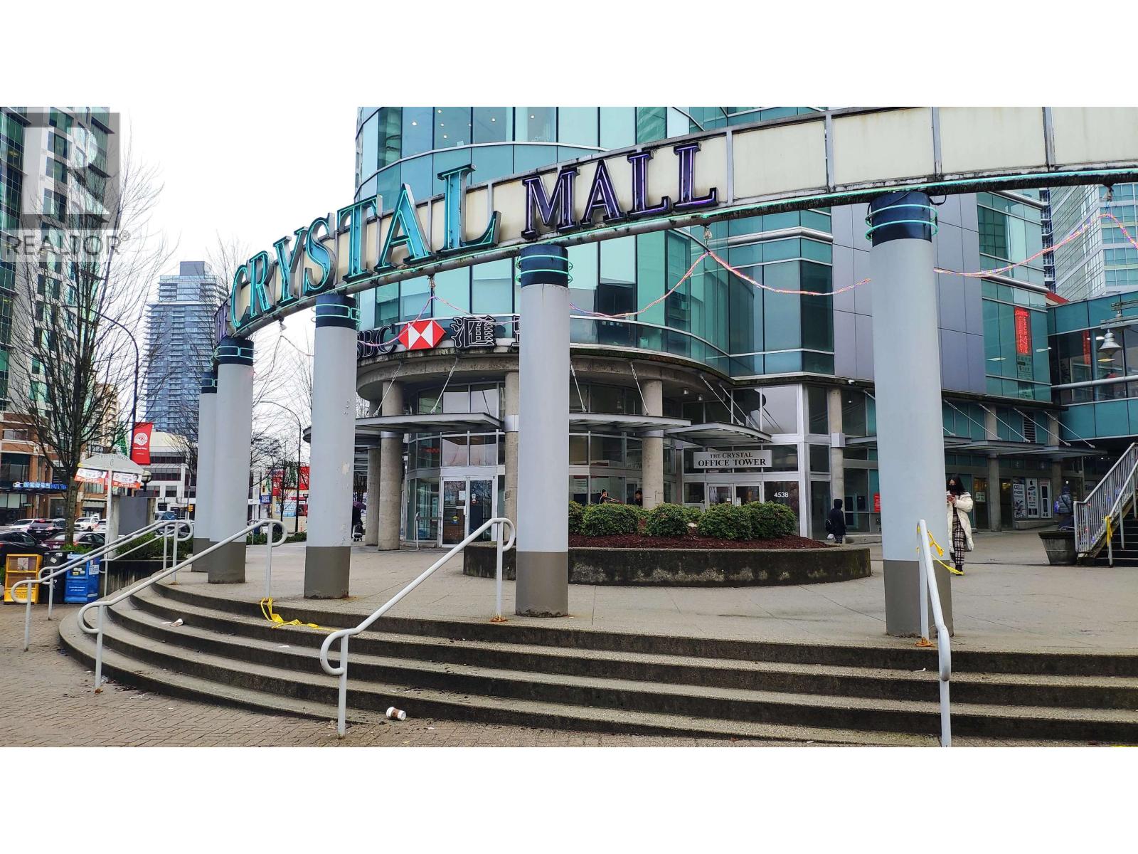 1219 4500 KINGSWAY, Burnaby