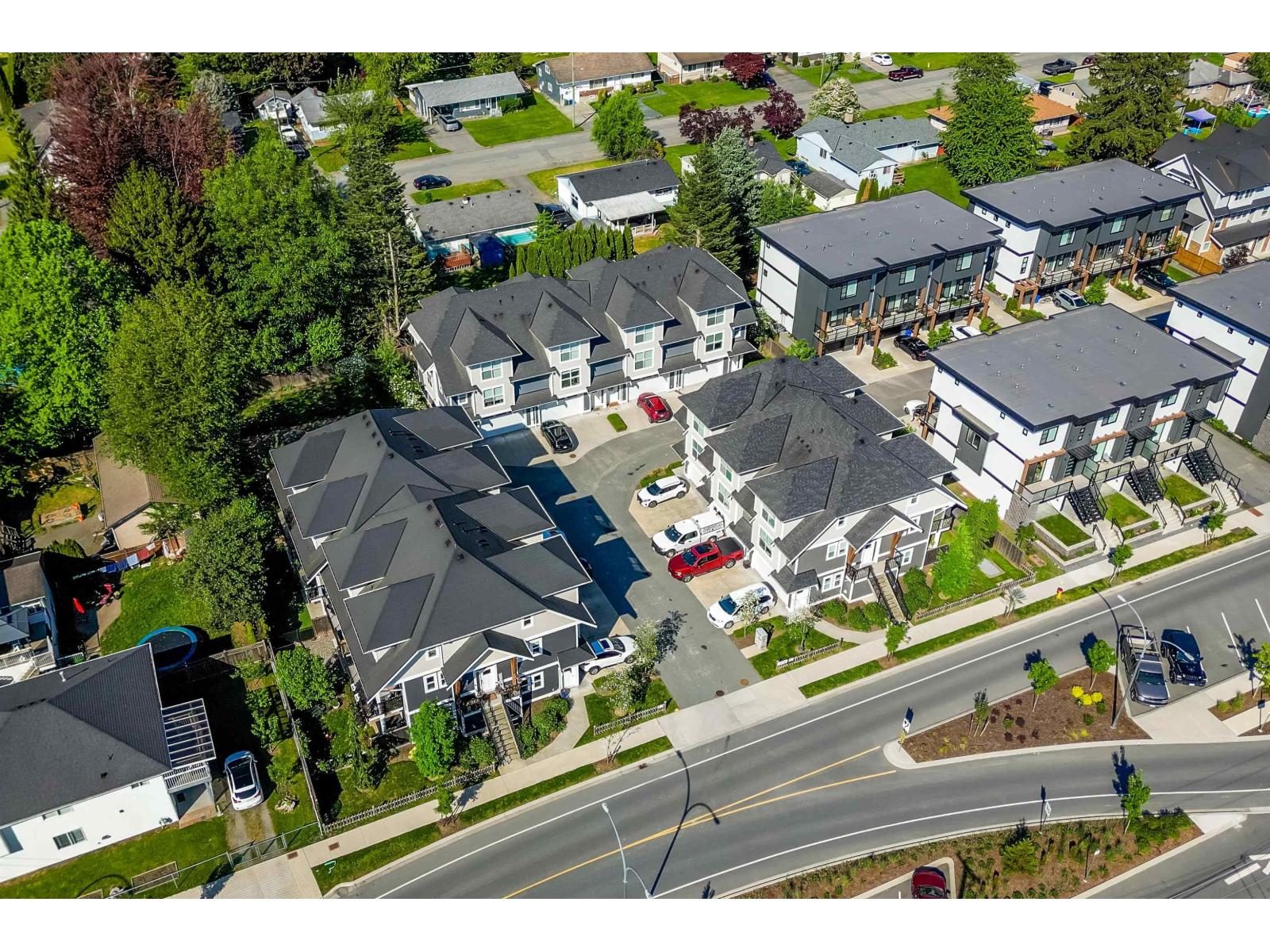 8 45395 SPADINA AVENUE, Chilliwack Proper West, Chilliwack