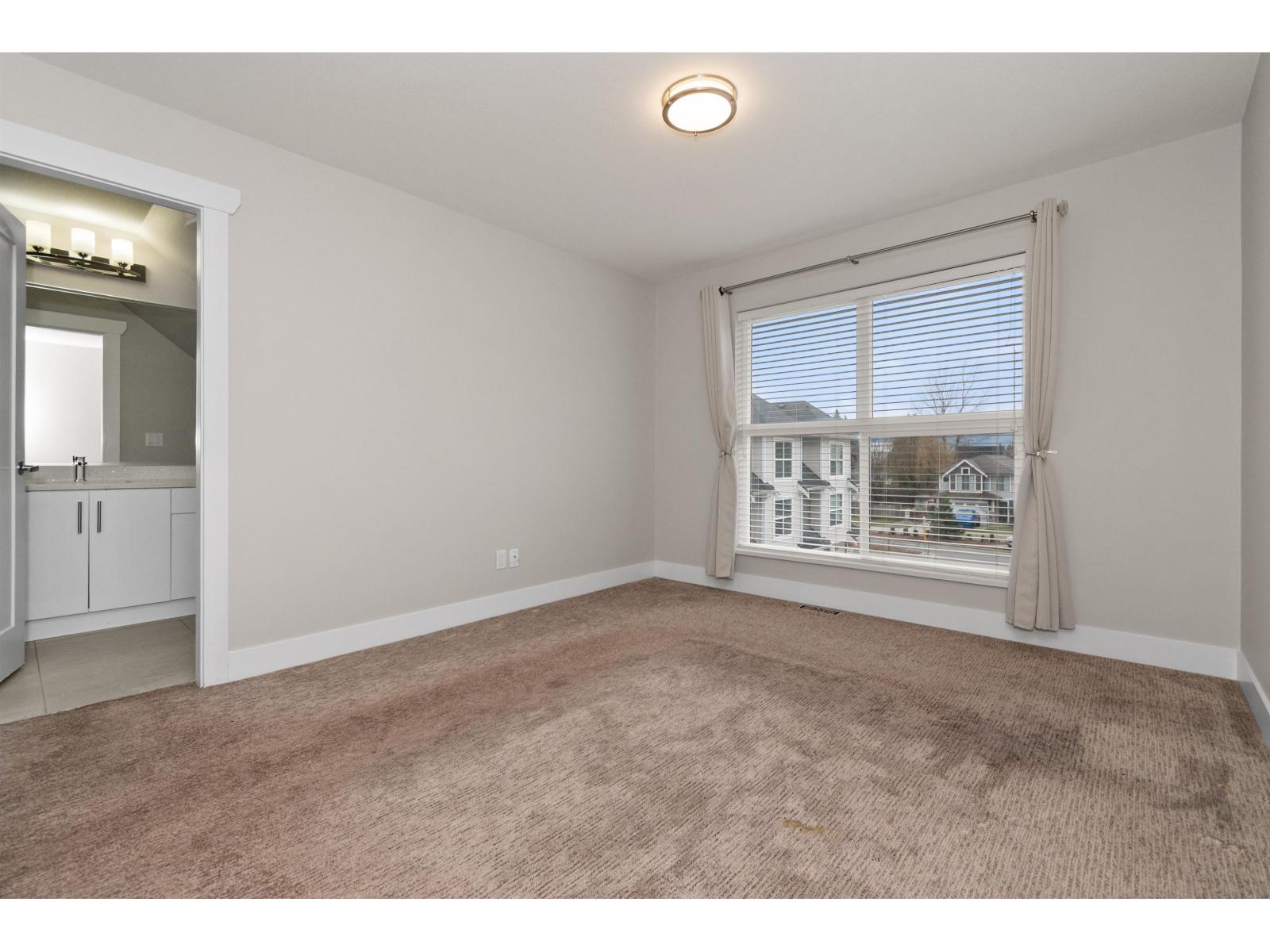 8 45395 SPADINA AVENUE, Chilliwack Proper West, Chilliwack