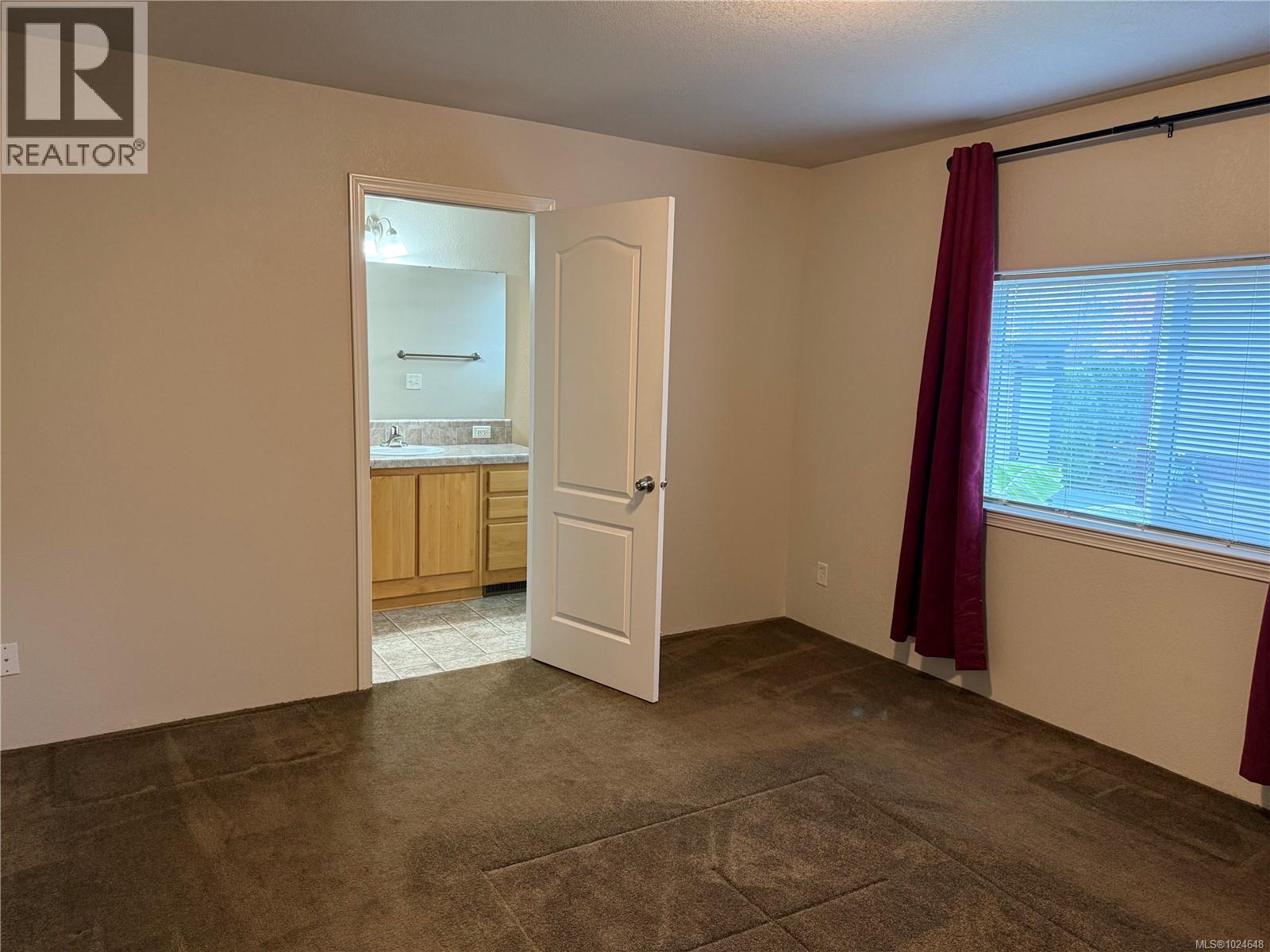 18 525 Jim Cram Dr, Ladysmith