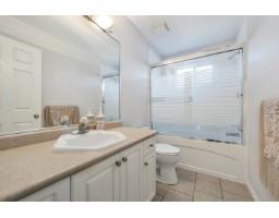 7452 Wiltshire Drive, Surrey, BC V3S2Y7 Photo 25