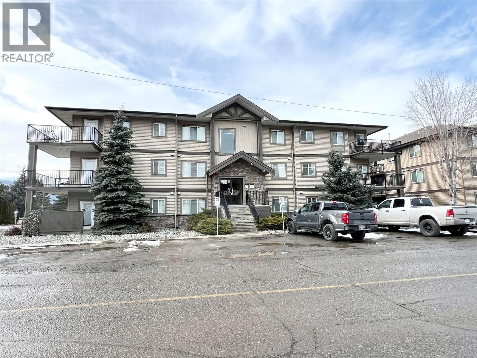 2799 CLAPPERTON Avenue Unit# 206, Merritt