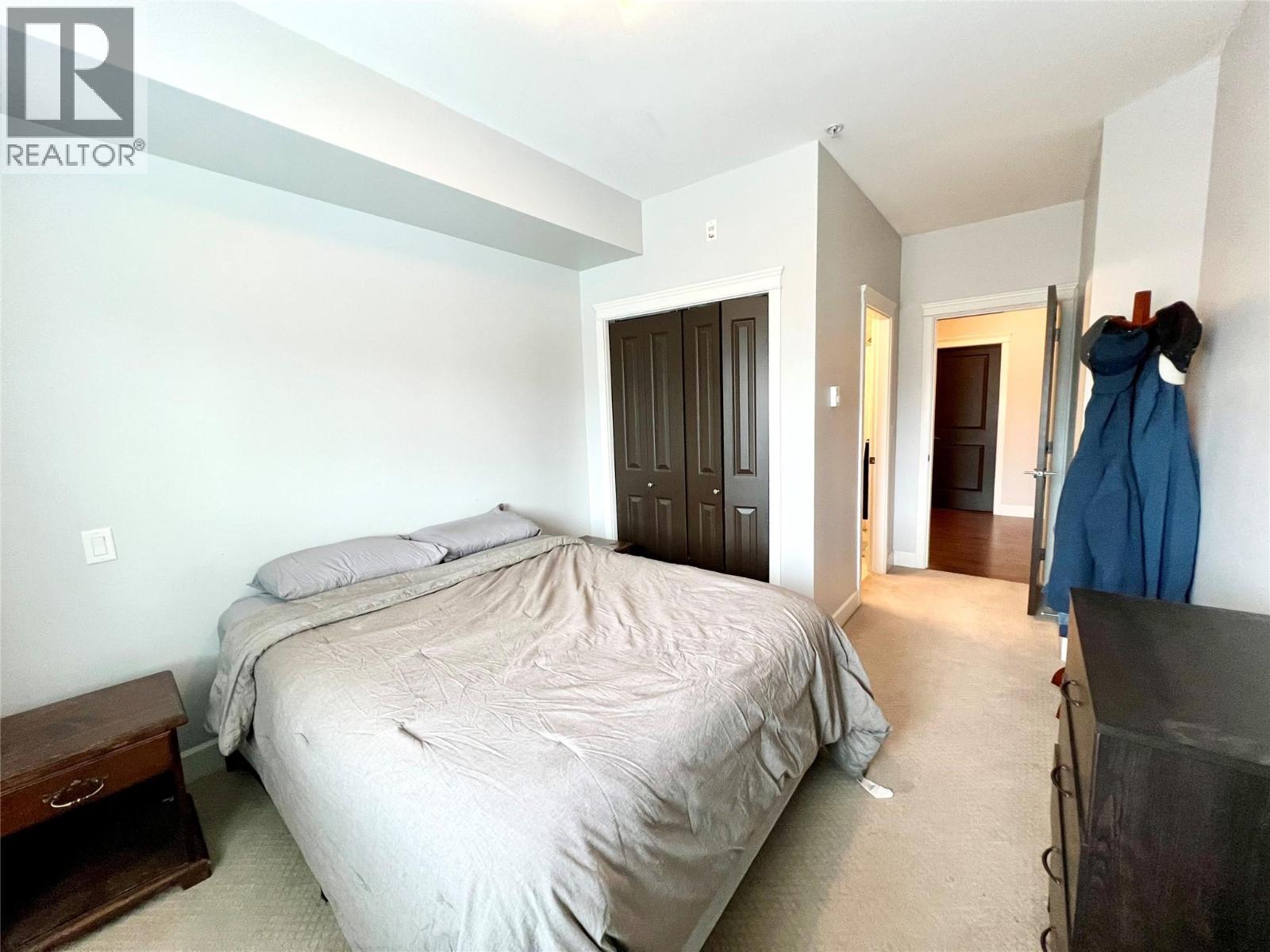 2799 CLAPPERTON Avenue Unit# 206, Merritt